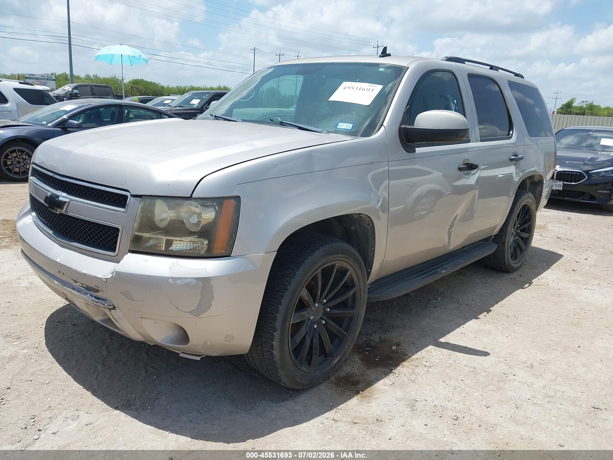 2009 Chevrolet Tahoe Ls Beige vin: 1GNFC13C69R139546