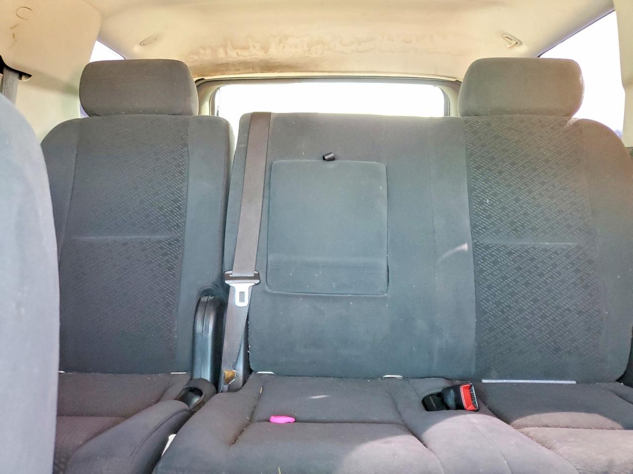 2007 Chevrolet Tahoe C1500 Gray vin: 1GNFC13C77J390880