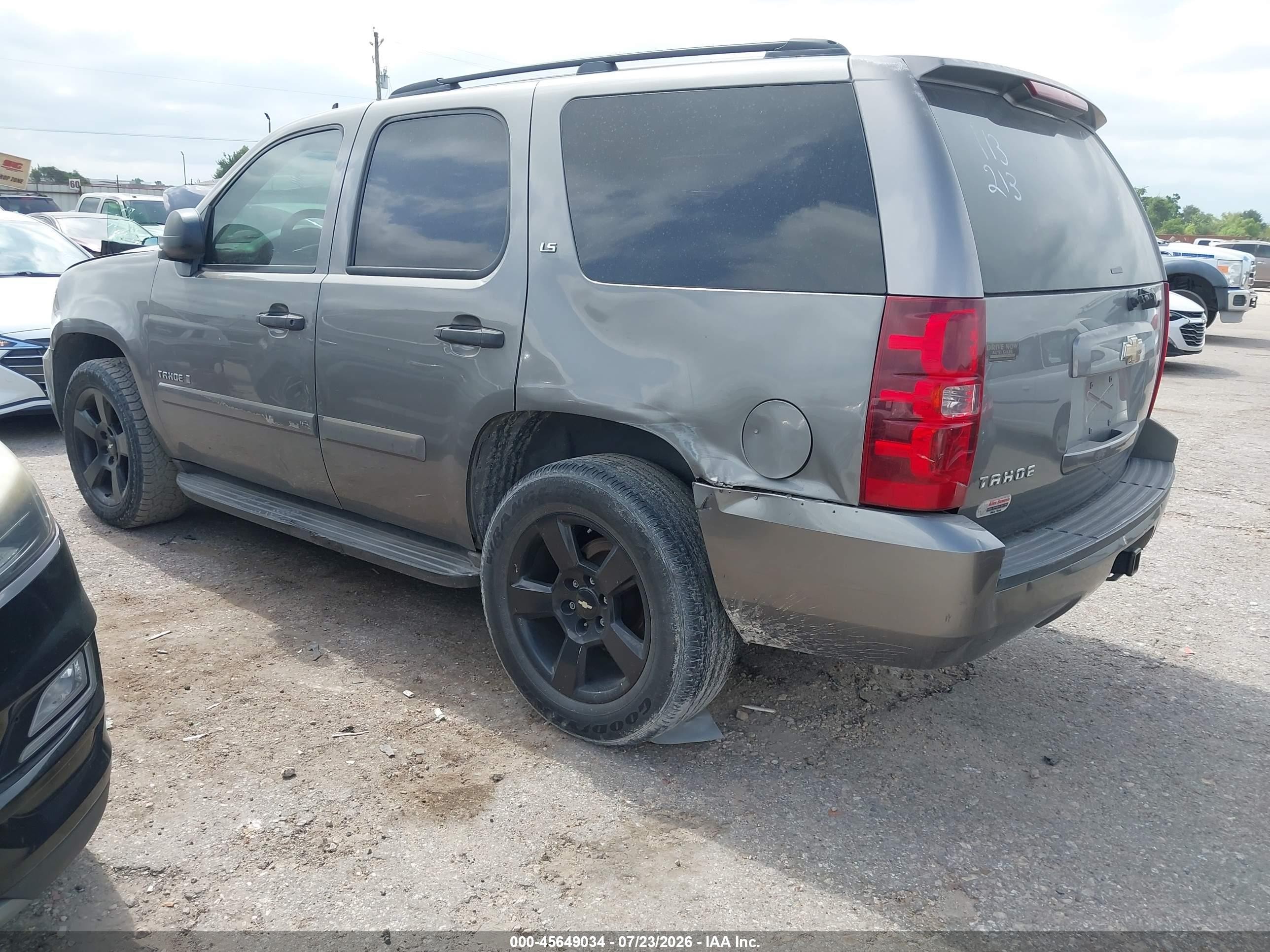 2008 Chevrolet Tahoe Ls Gray vin: 1GNFC13C78J113213