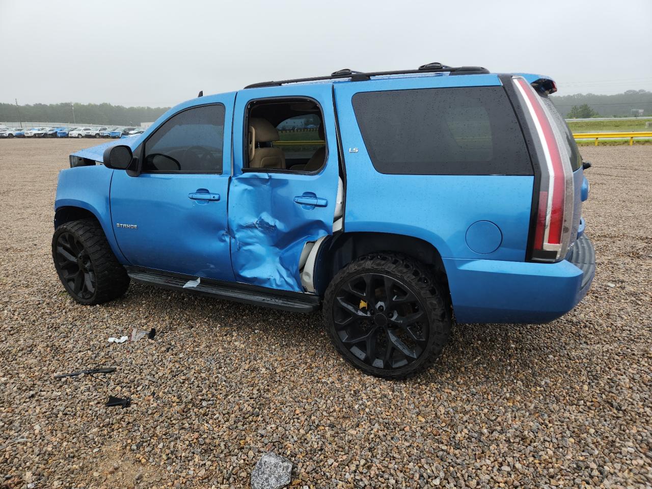 2007 Chevrolet Tahoe C1500 Blue vin: 1GNFC13C87J302919