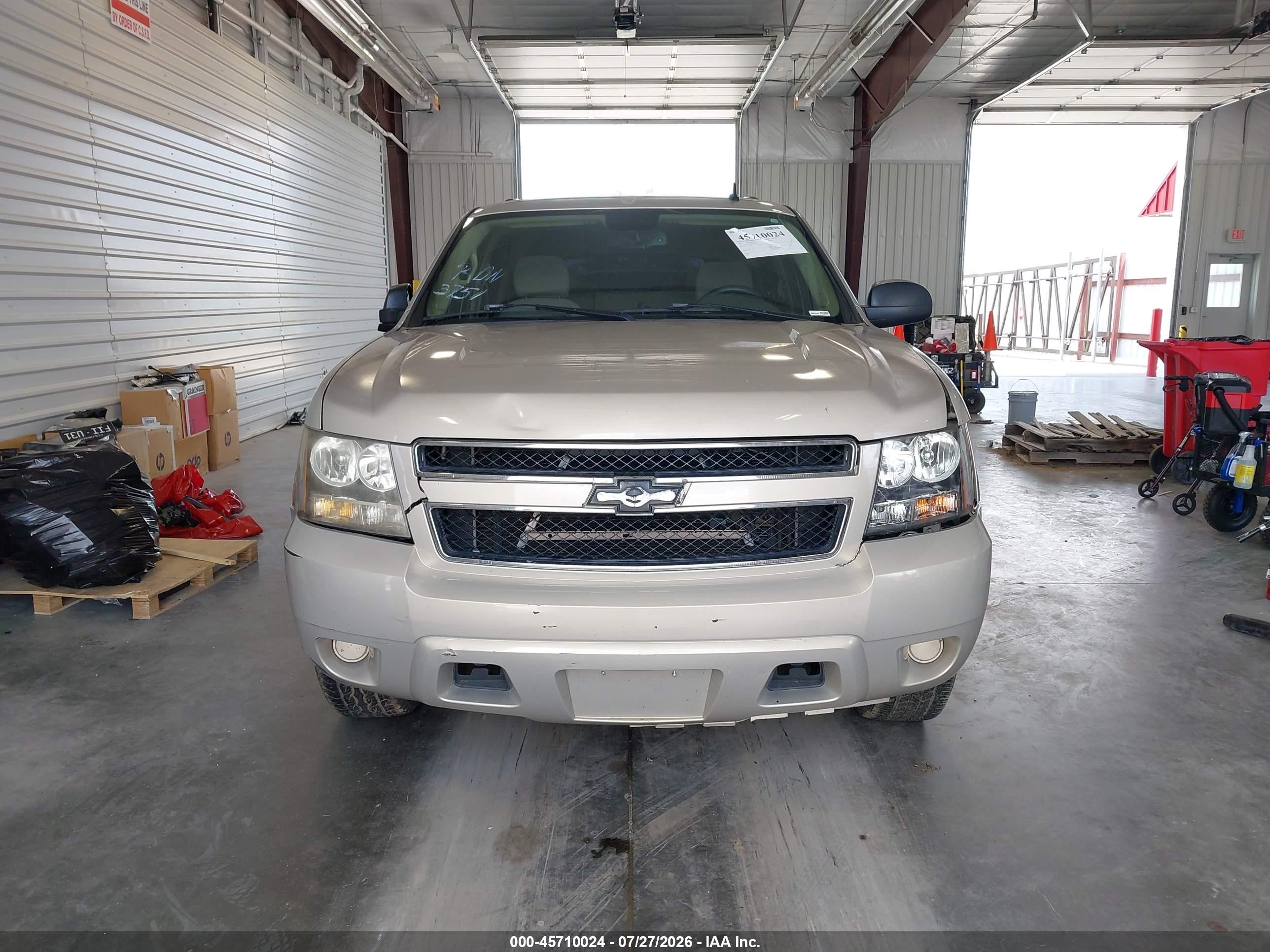 2007 Chevrolet Tahoe Ls Tan vin: 1GNFC13C97J380108