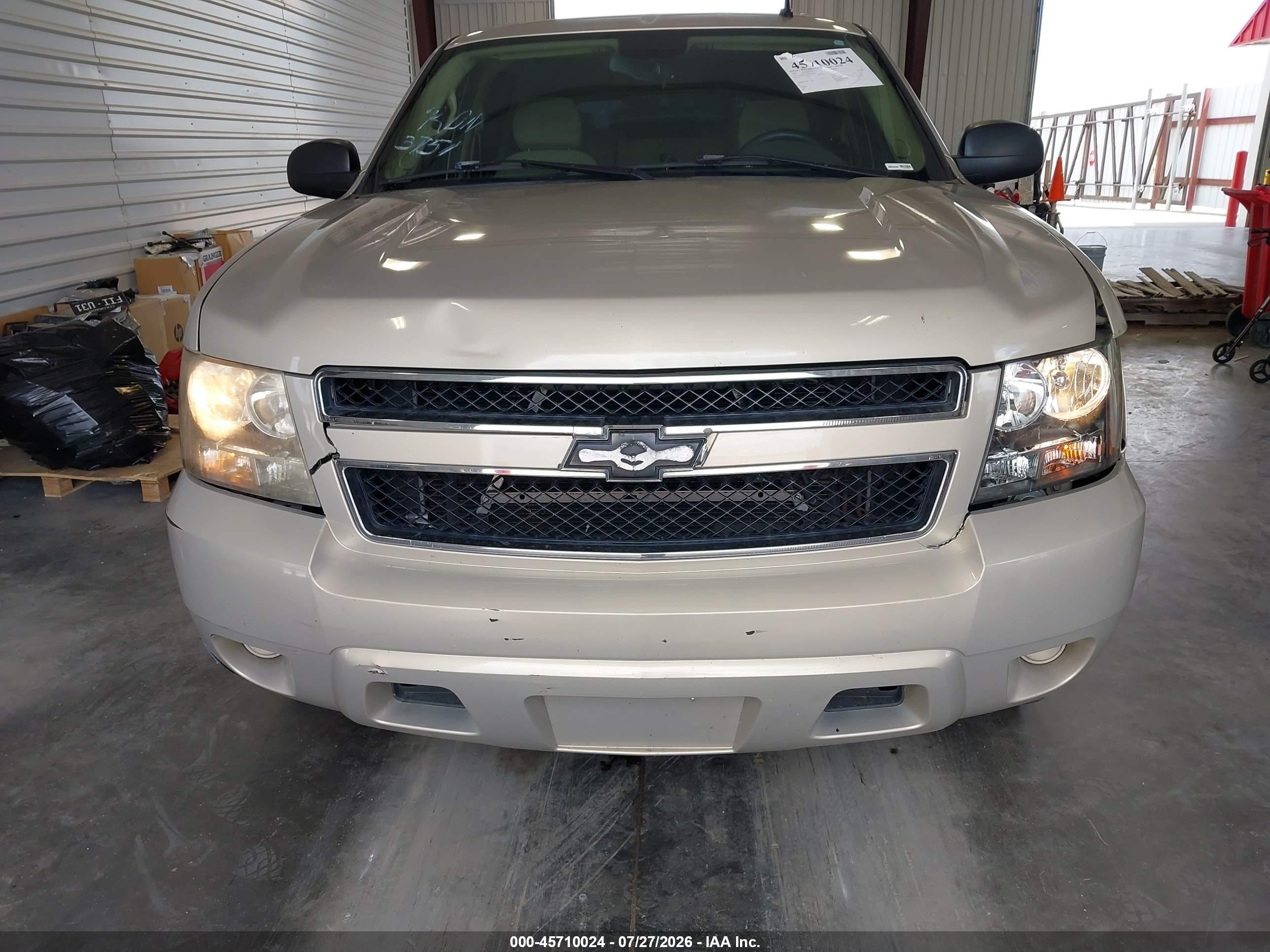 2007 Chevrolet Tahoe Ls Tan vin: 1GNFC13C97J380108