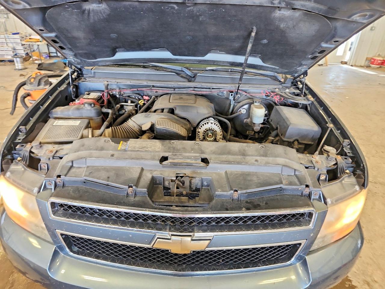 2008 Chevrolet Tahoe C1500 Синий vin: 1GNFC13C98J109860
