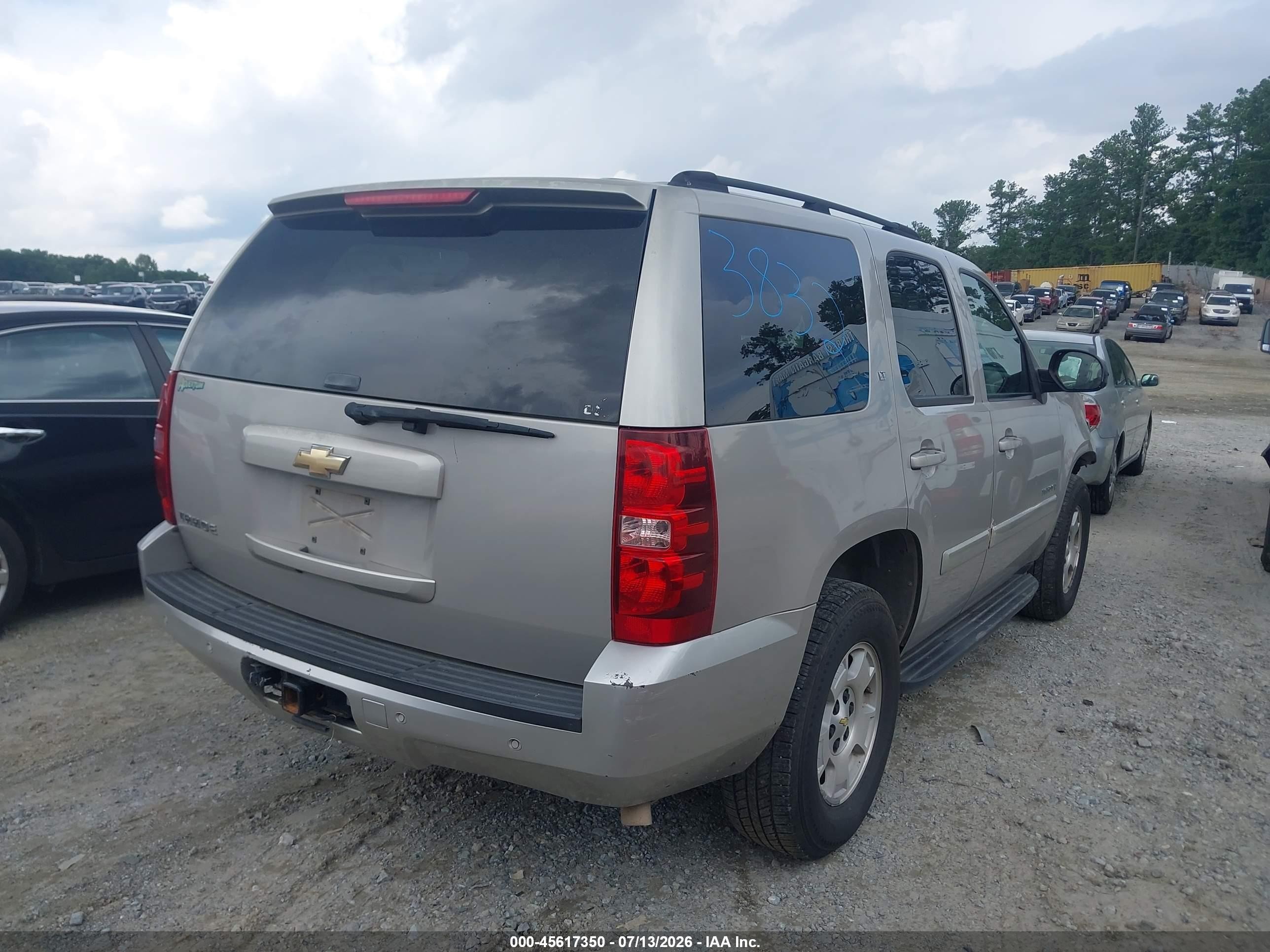 2007 Chevrolet Tahoe Lt Beige vin: 1GNFC13J07J128665