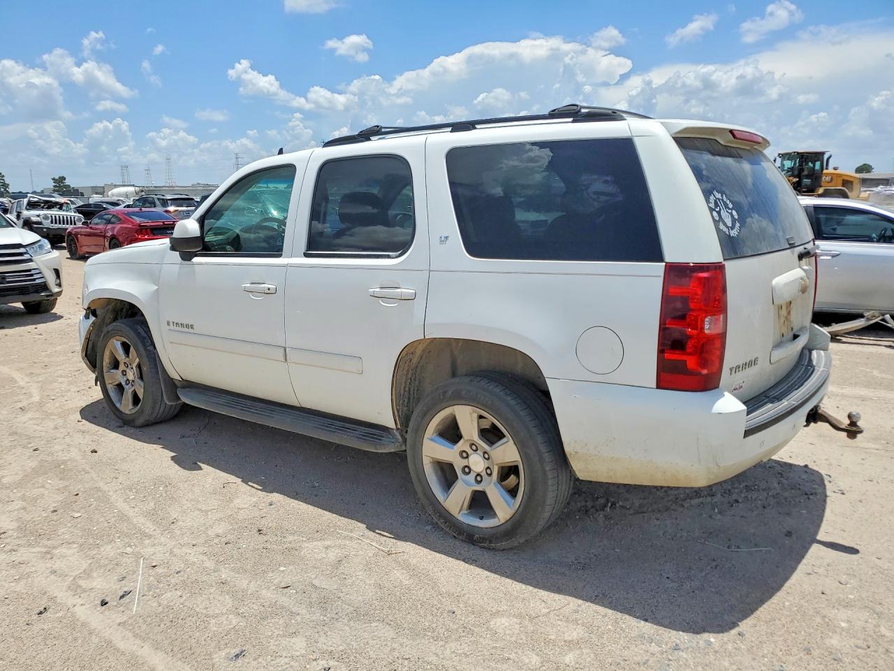 2007 Chevrolet Tahoe C1500 White vin: 1GNFC13J07R164955