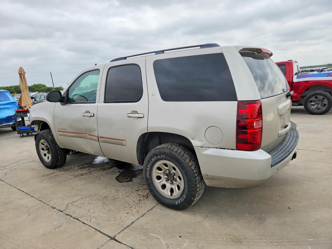 2008 Chevrolet Tahoe C1500 Beige vin: 1GNFC13J18R140889