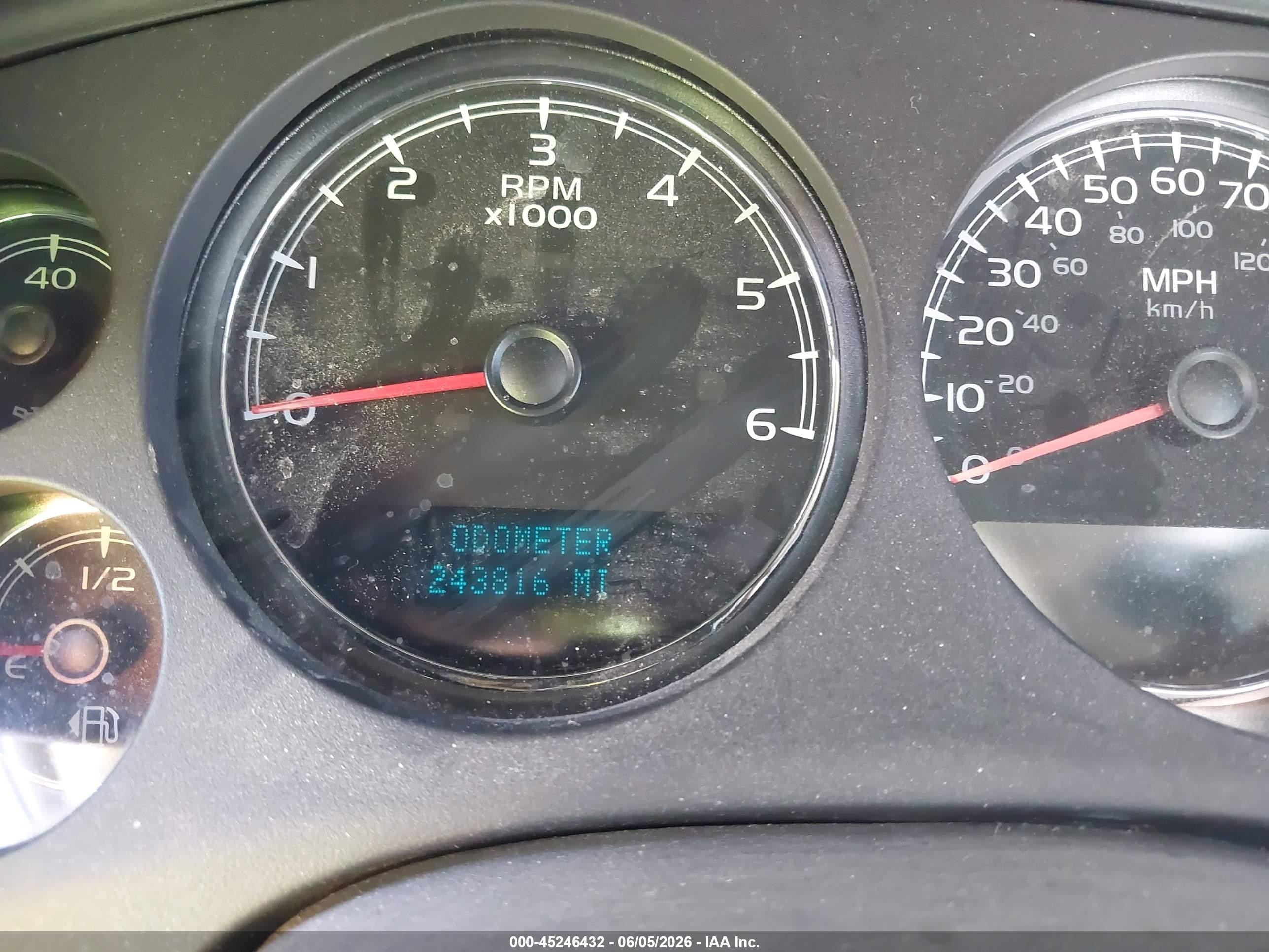 2007 Chevrolet Tahoe Lt Silver vin: 1GNFC13J27R120309