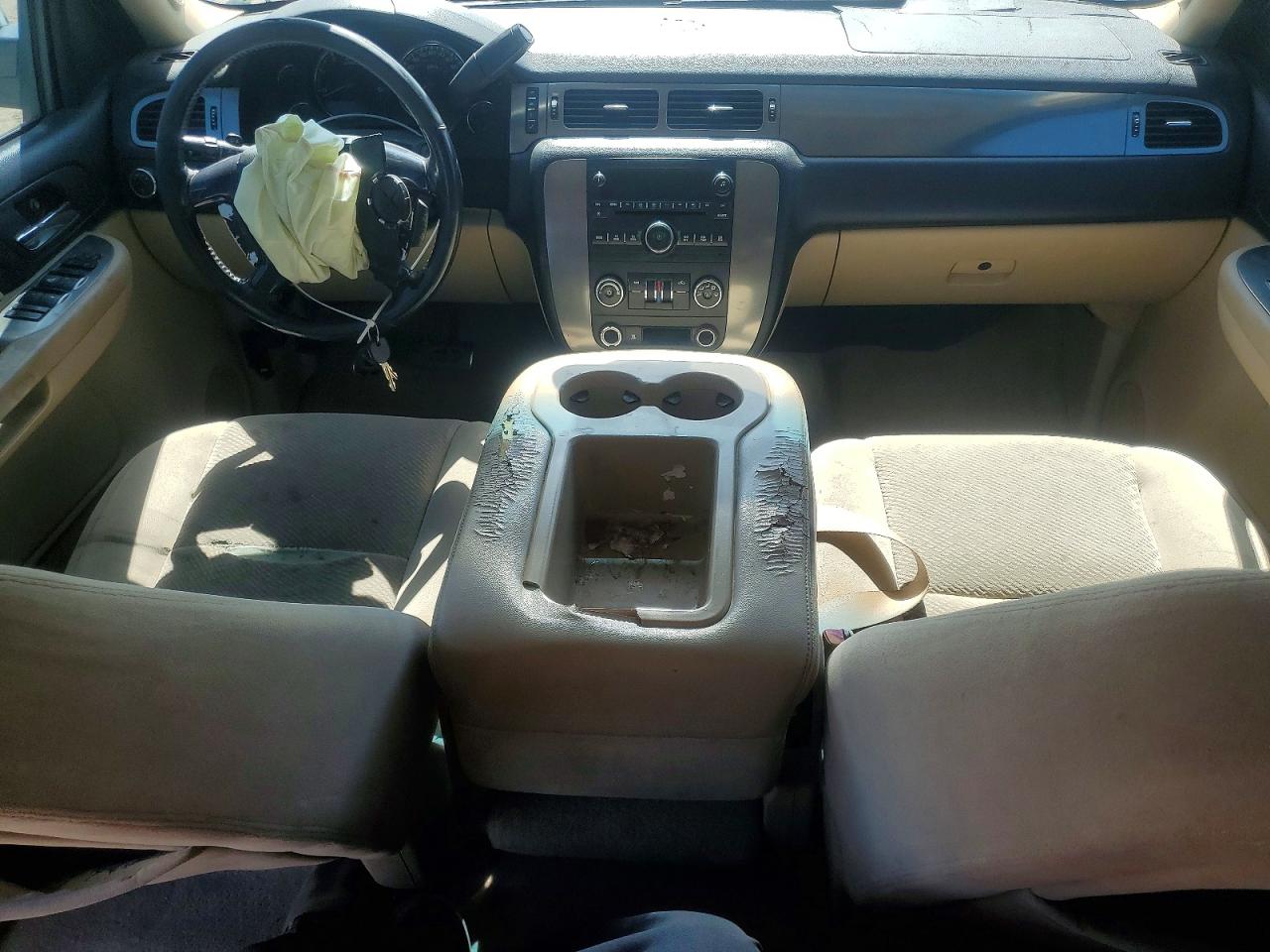 2007 Chevrolet Tahoe C1500 Белый vin: 1GNFC13J37J130524