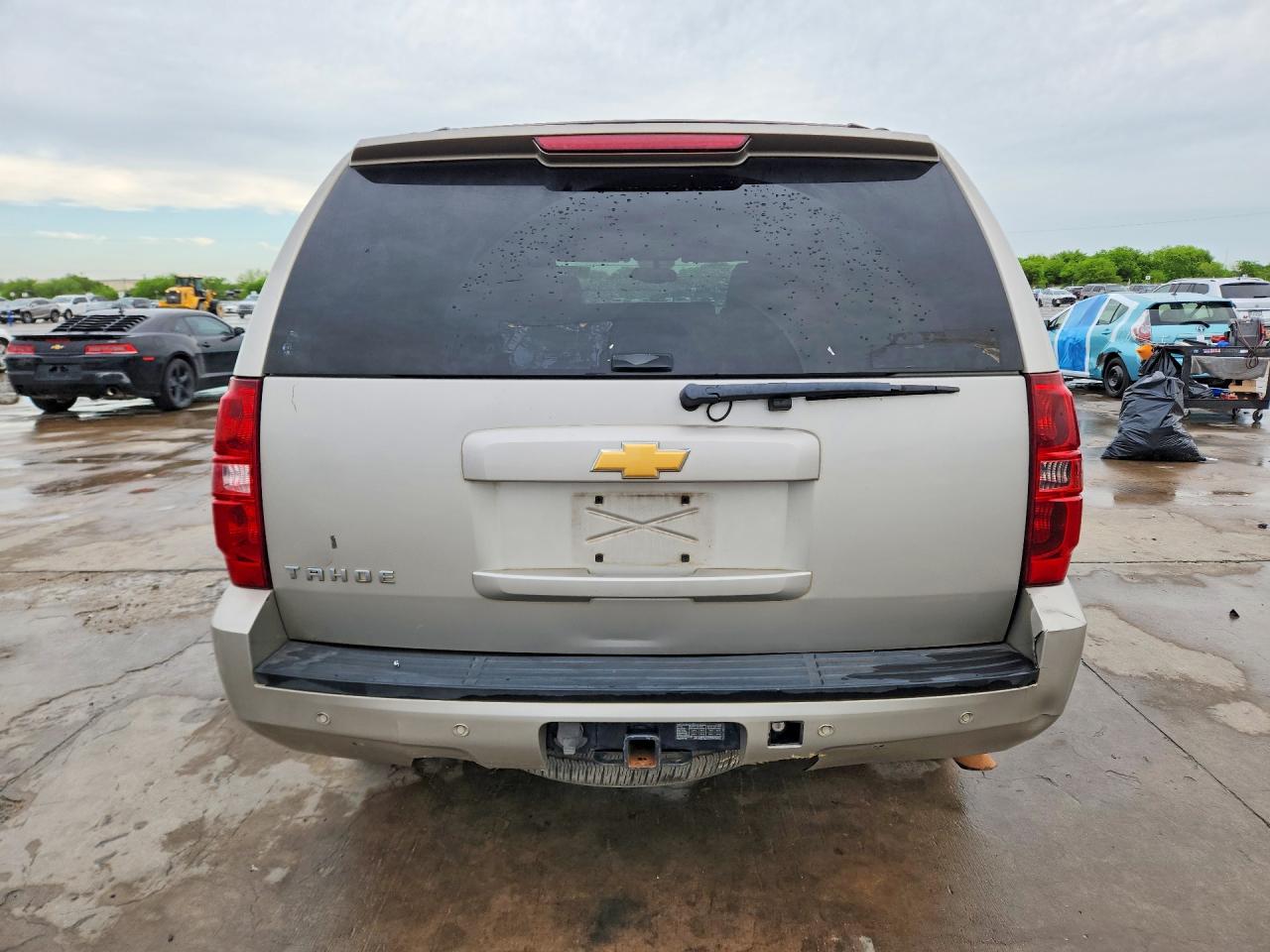 2007 Chevrolet Tahoe C1500 Tan vin: 1GNFC13J37R122344