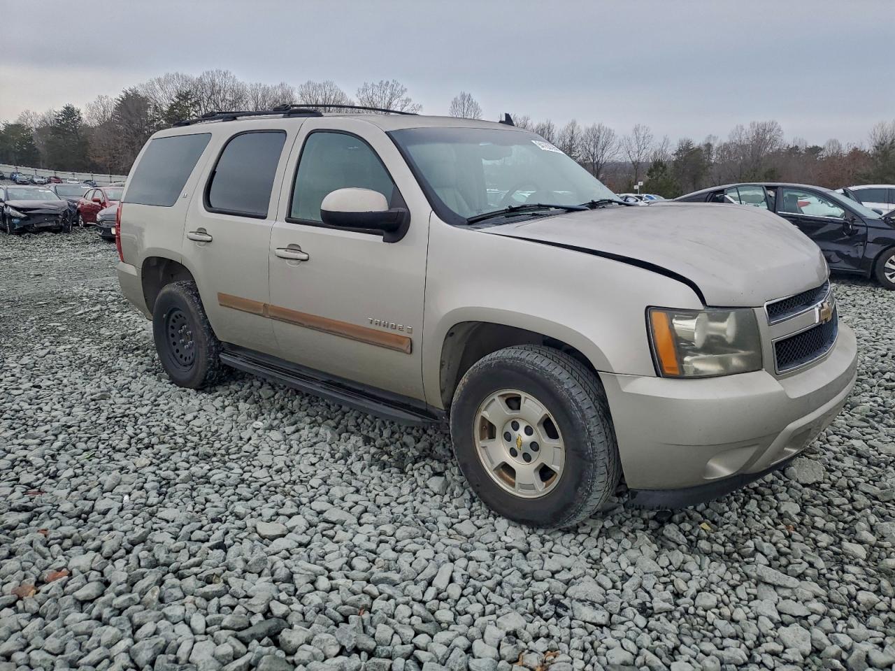 2007 Chevrolet Tahoe C1500 Silver vin: 1GNFC13J37R137412