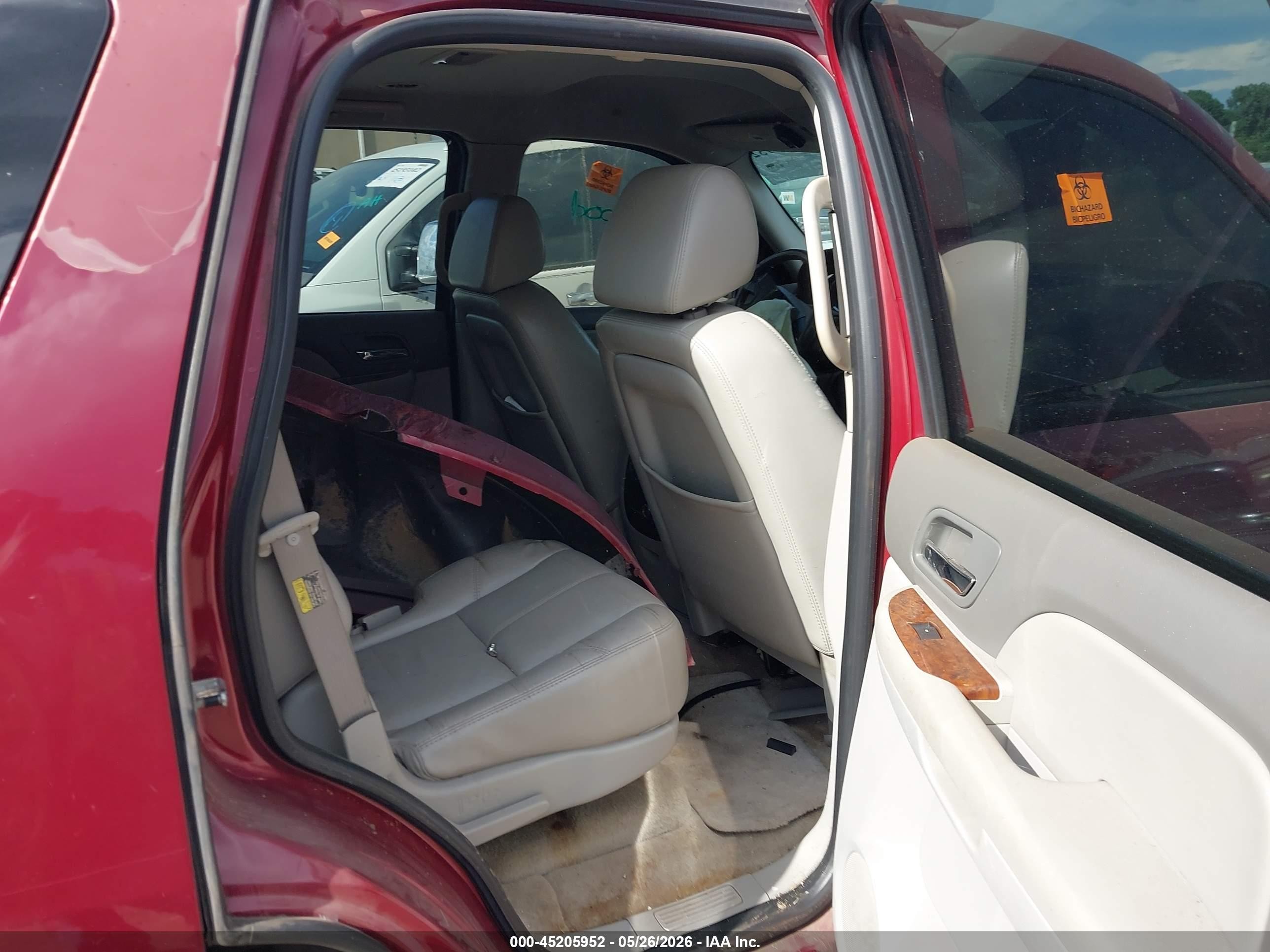 2007 Chevrolet Tahoe Lt Maroon vin: 1GNFC13J37R166781