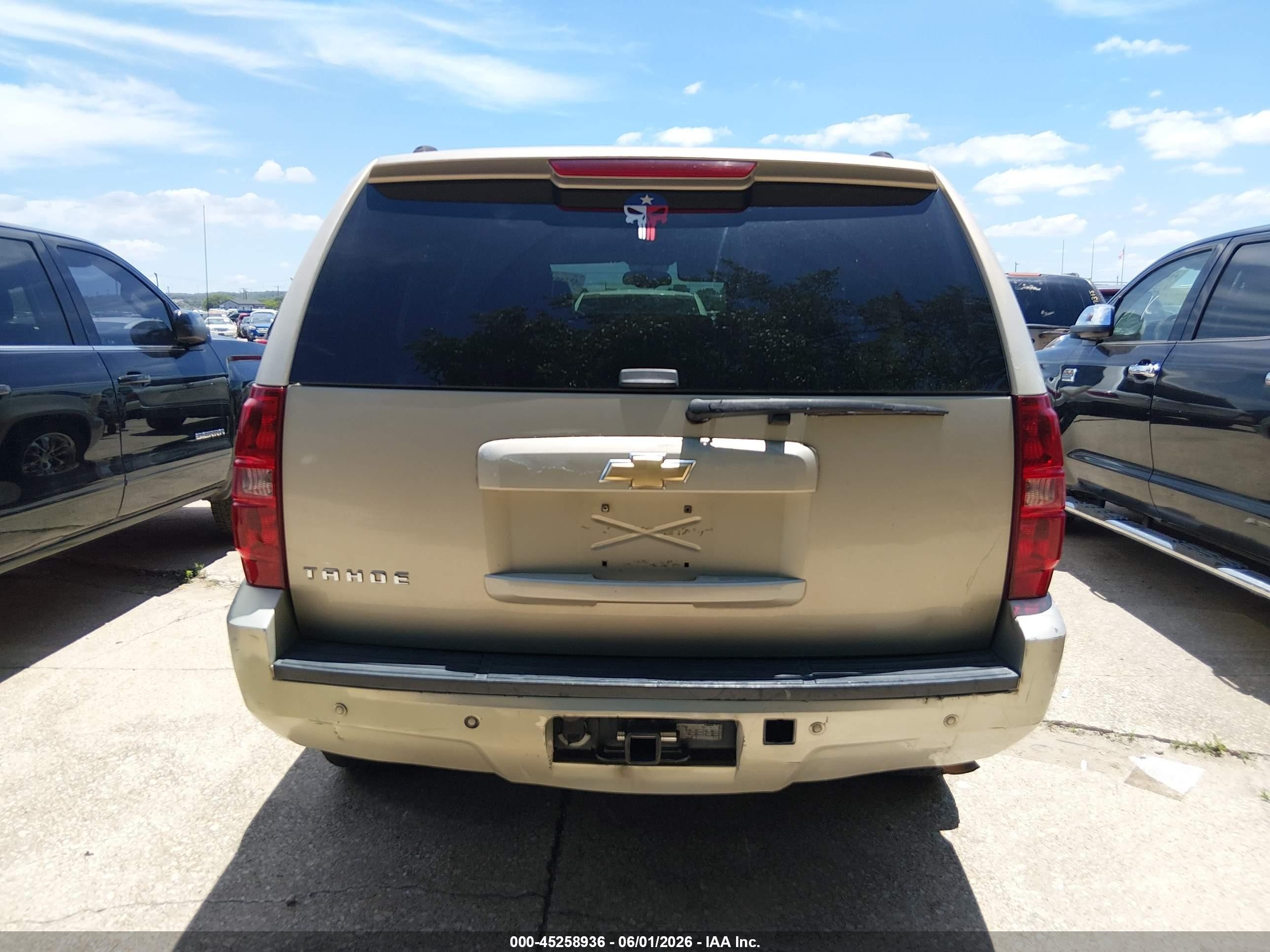 2007 Chevrolet Tahoe Lt Beige vin: 1GNFC13J37R177828