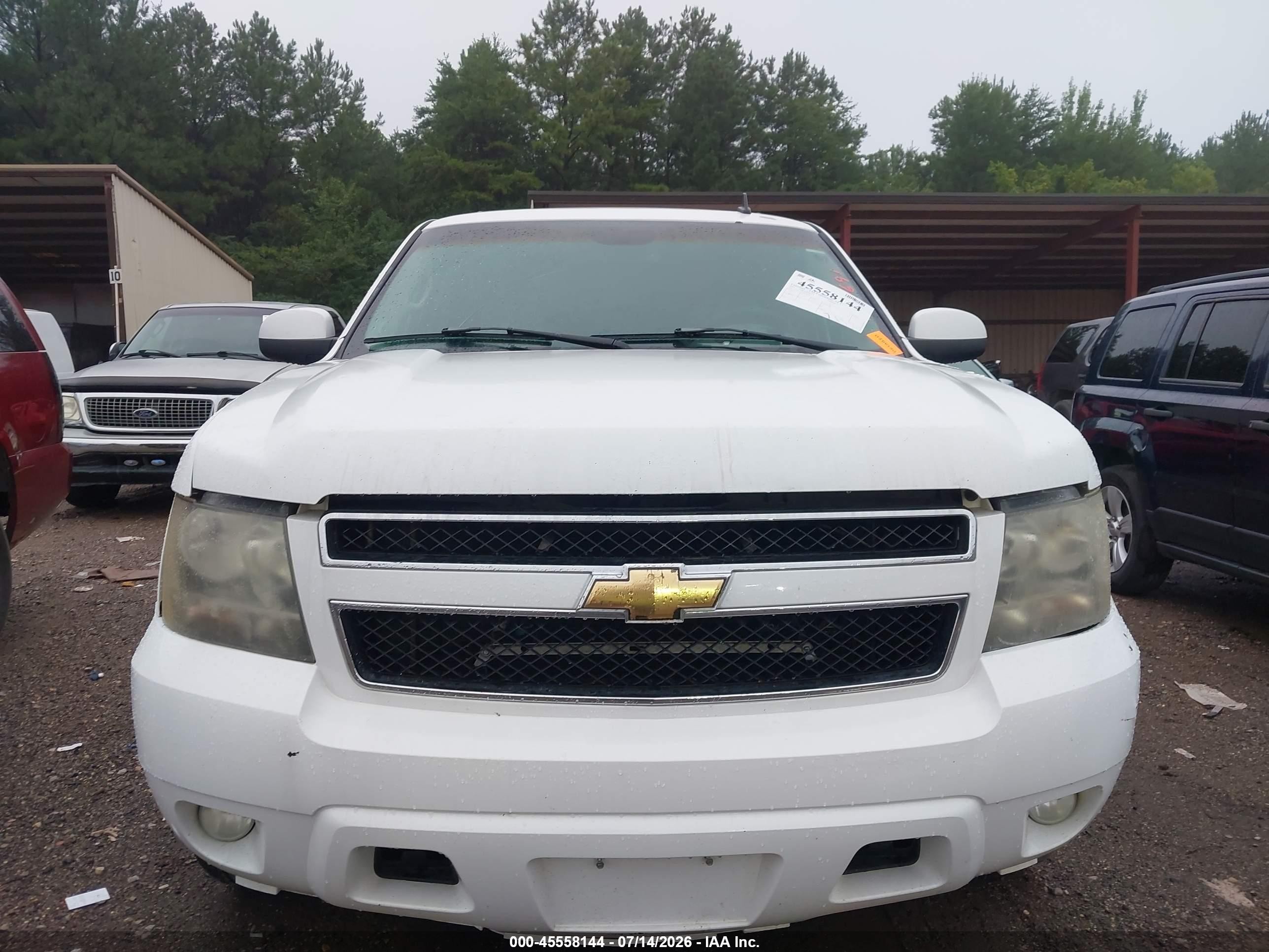 2007 Chevrolet Tahoe Lt White vin: 1GNFC13J37R234691