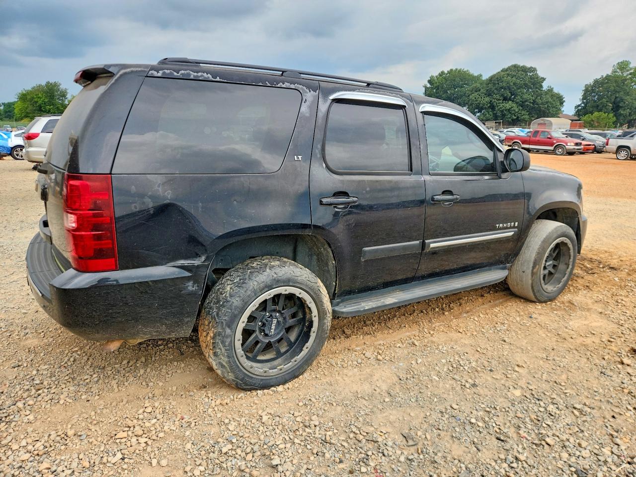 2008 Chevrolet Tahoe C1500 Черный vin: 1GNFC13J38J155800