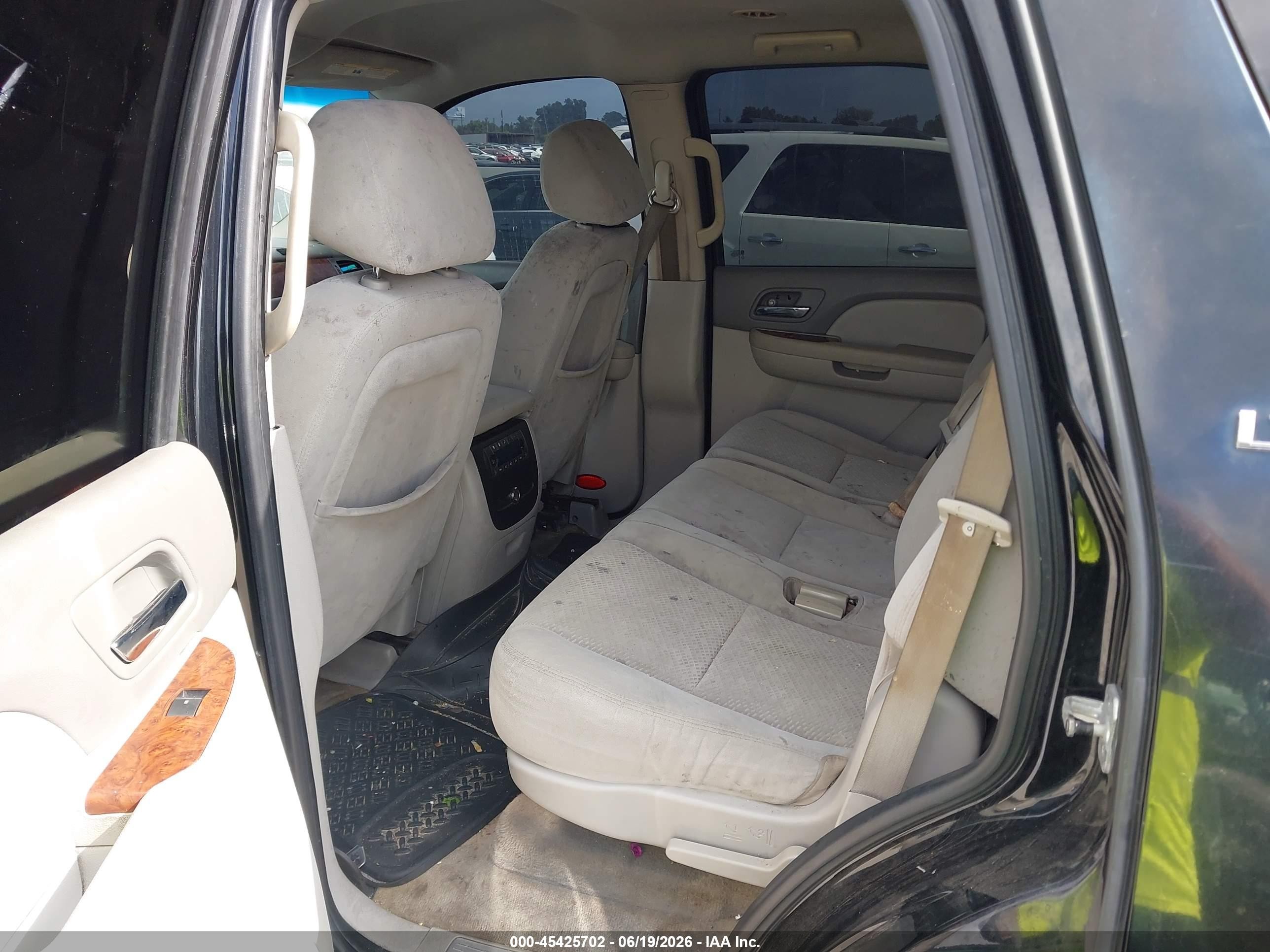 2007 Chevrolet Tahoe Lt Black vin: 1GNFC13J47R106878