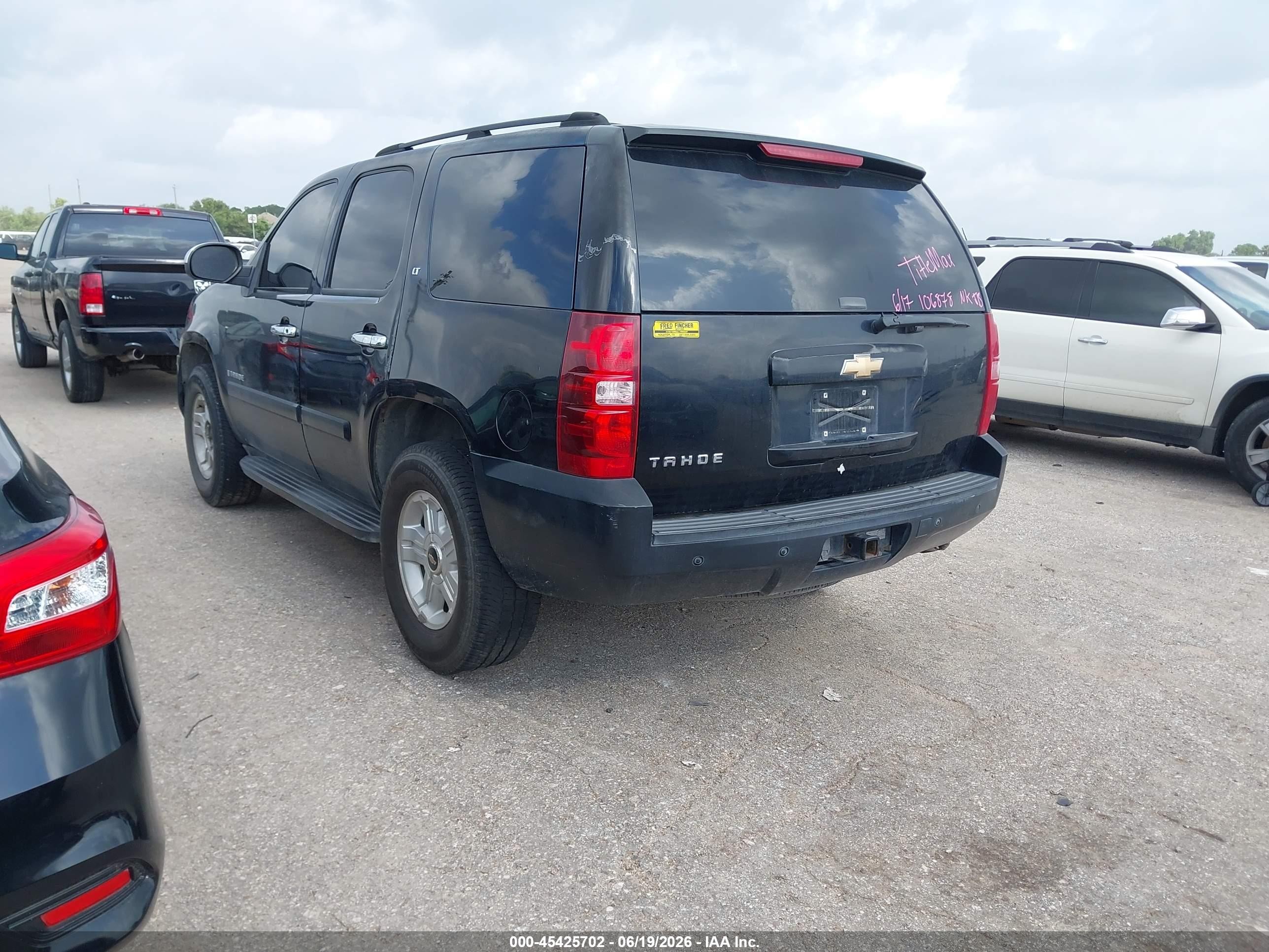 2007 Chevrolet Tahoe Lt Black vin: 1GNFC13J47R106878
