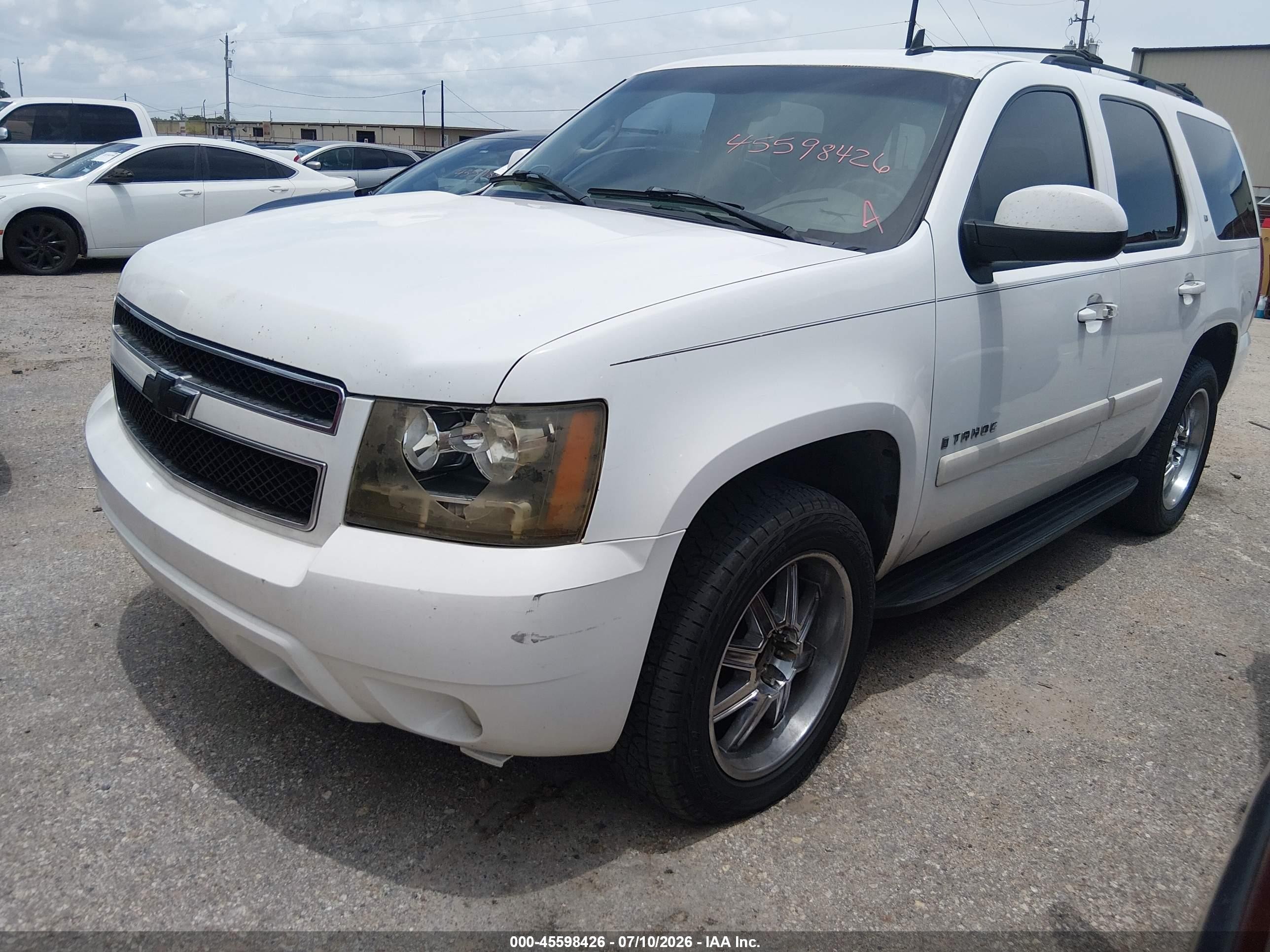 2007 Chevrolet Tahoe Lt White vin: 1GNFC13J47R371333