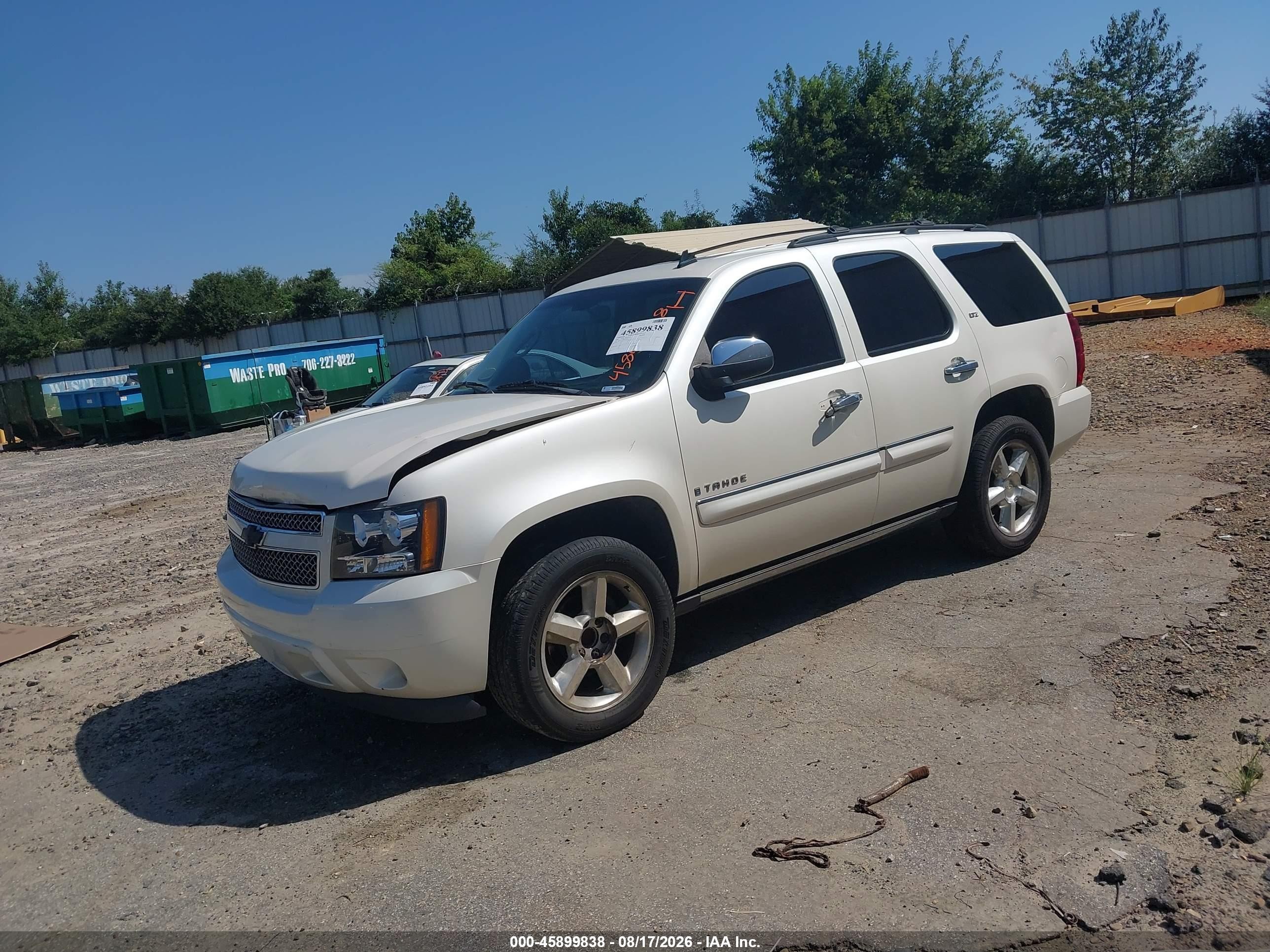 2008 Chevrolet Tahoe Ltz Белый vin: 1GNFC13J48R212720