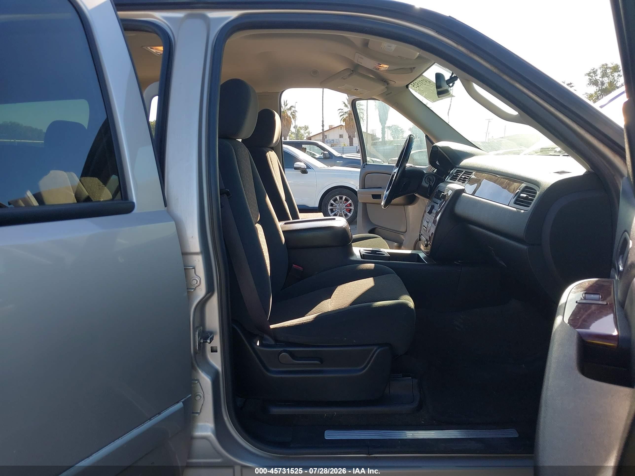 2007 Chevrolet Tahoe Lt Champagne vin: 1GNFC13J57J346665