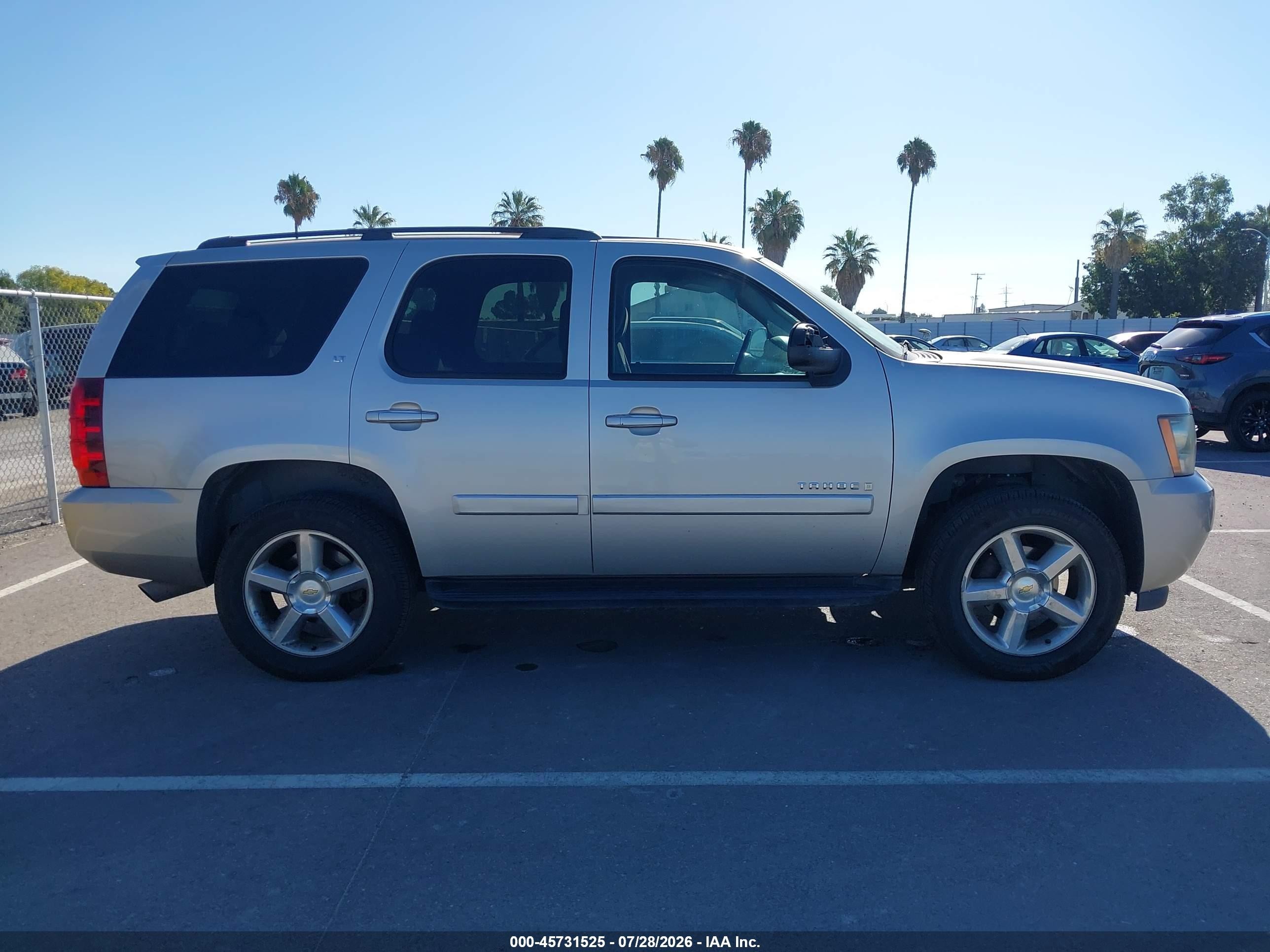 2007 Chevrolet Tahoe Lt Champagne vin: 1GNFC13J57J346665