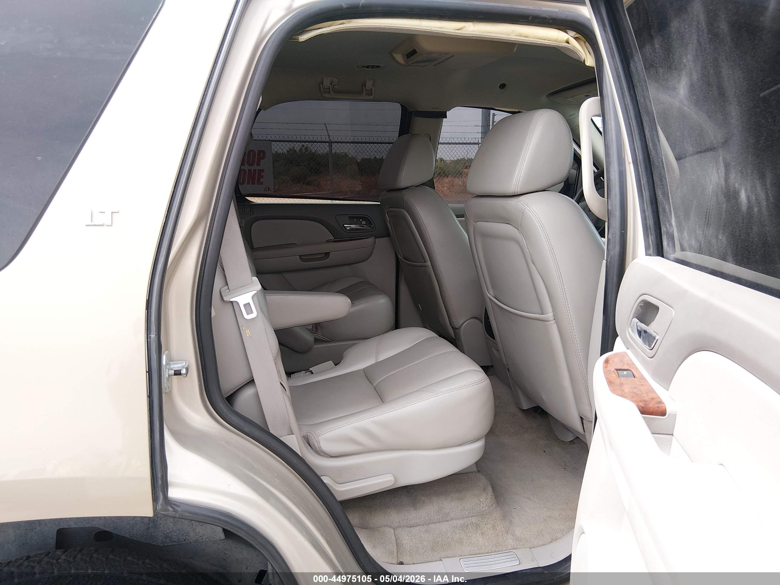 2007 Chevrolet Tahoe Ls/lt/ltz Tan vin: 1GNFC13J67J195660