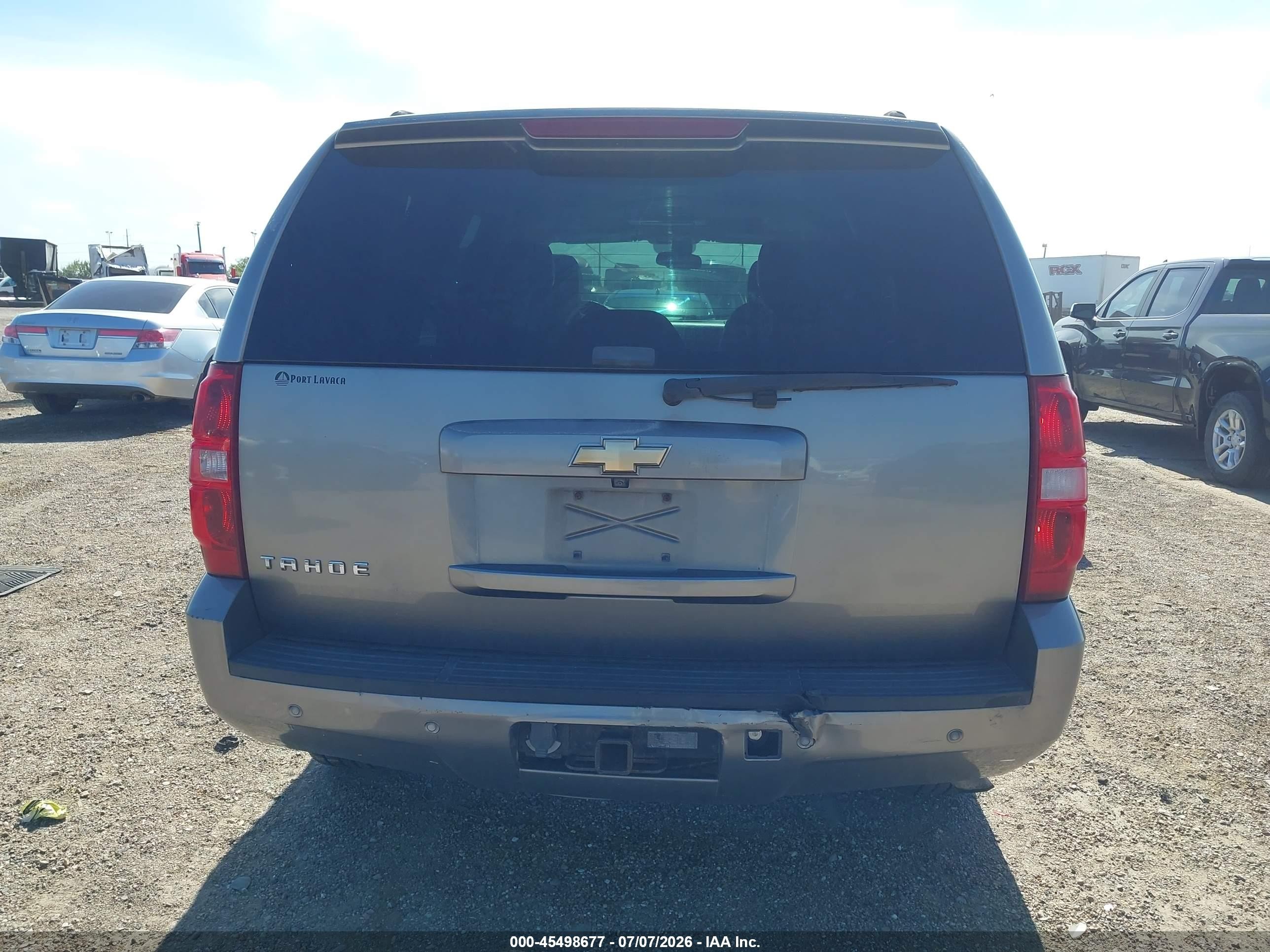 2007 Chevrolet Tahoe Lt Серый vin: 1GNFC13J67R297803