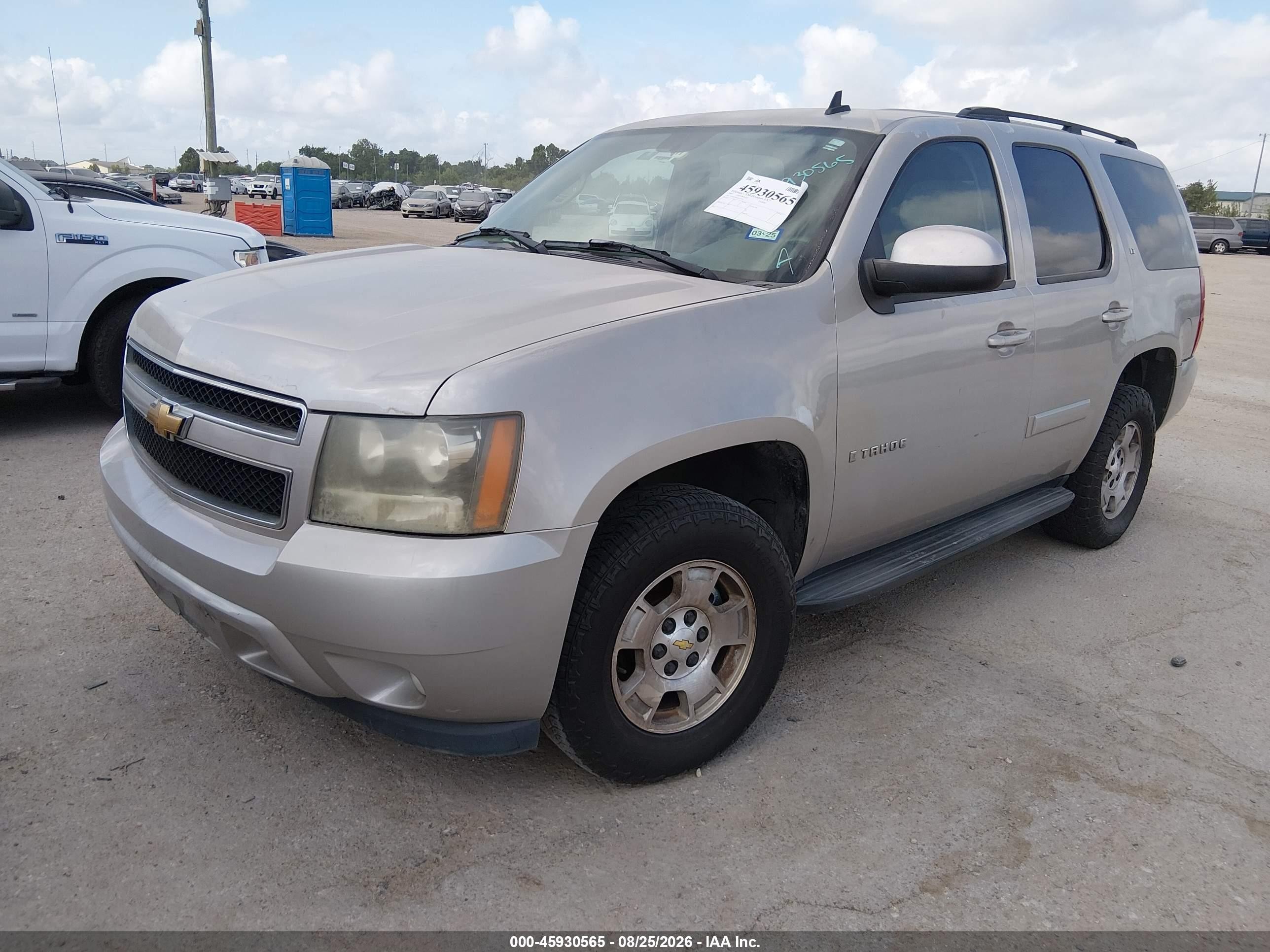 2007 Chevrolet Tahoe Lt Бежевый vin: 1GNFC13J67R371916