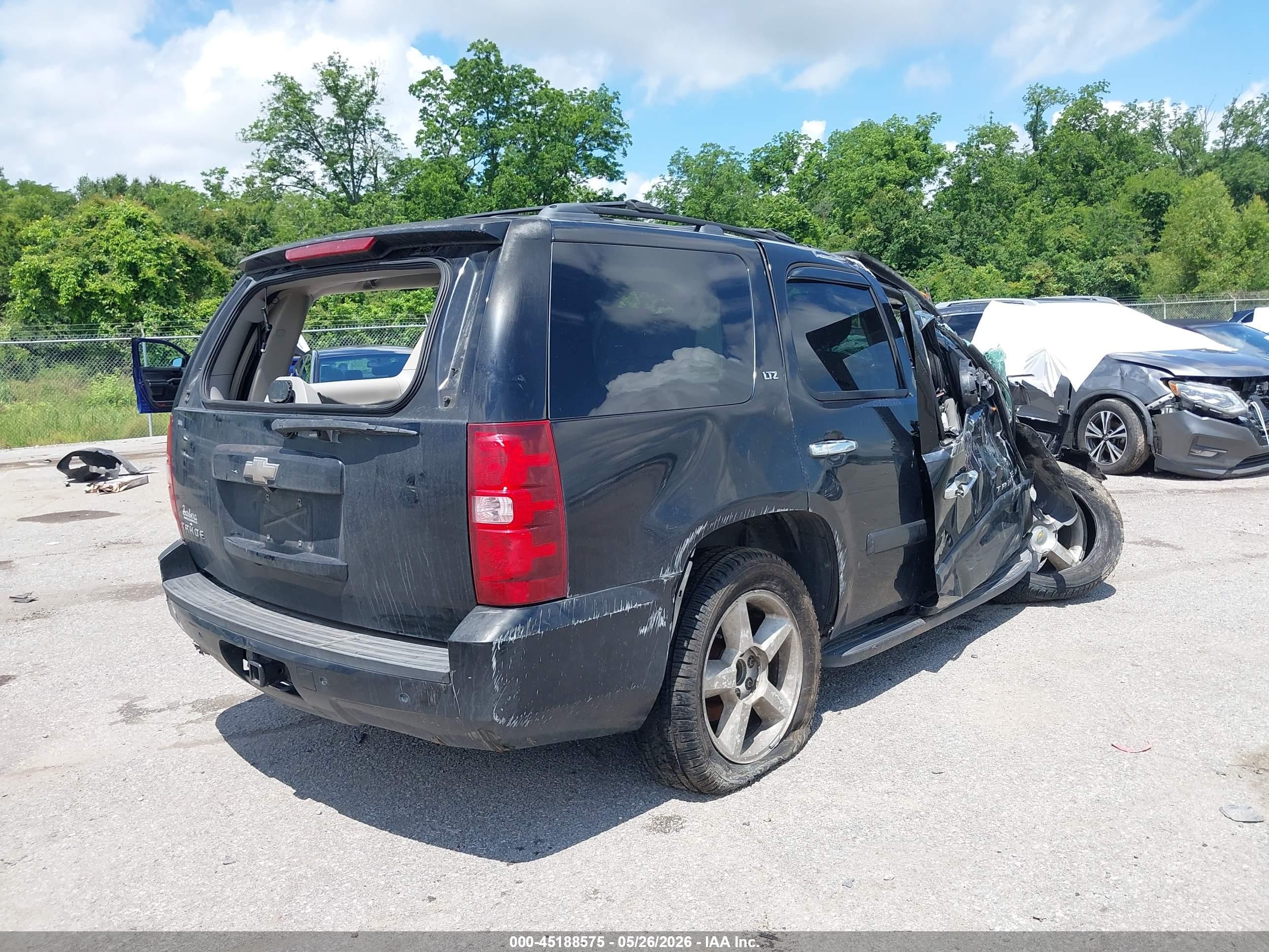2008 Chevrolet Tahoe Ltz Black vin: 1GNFC13J68R195094