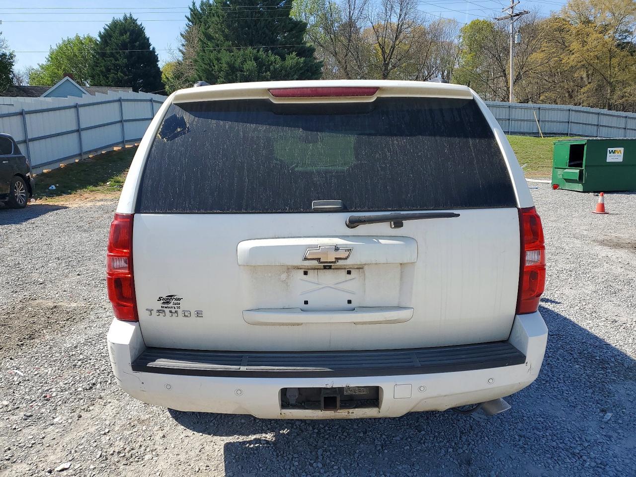 2008 Chevrolet Tahoe C1500 White vin: 1GNFC13J68R264818