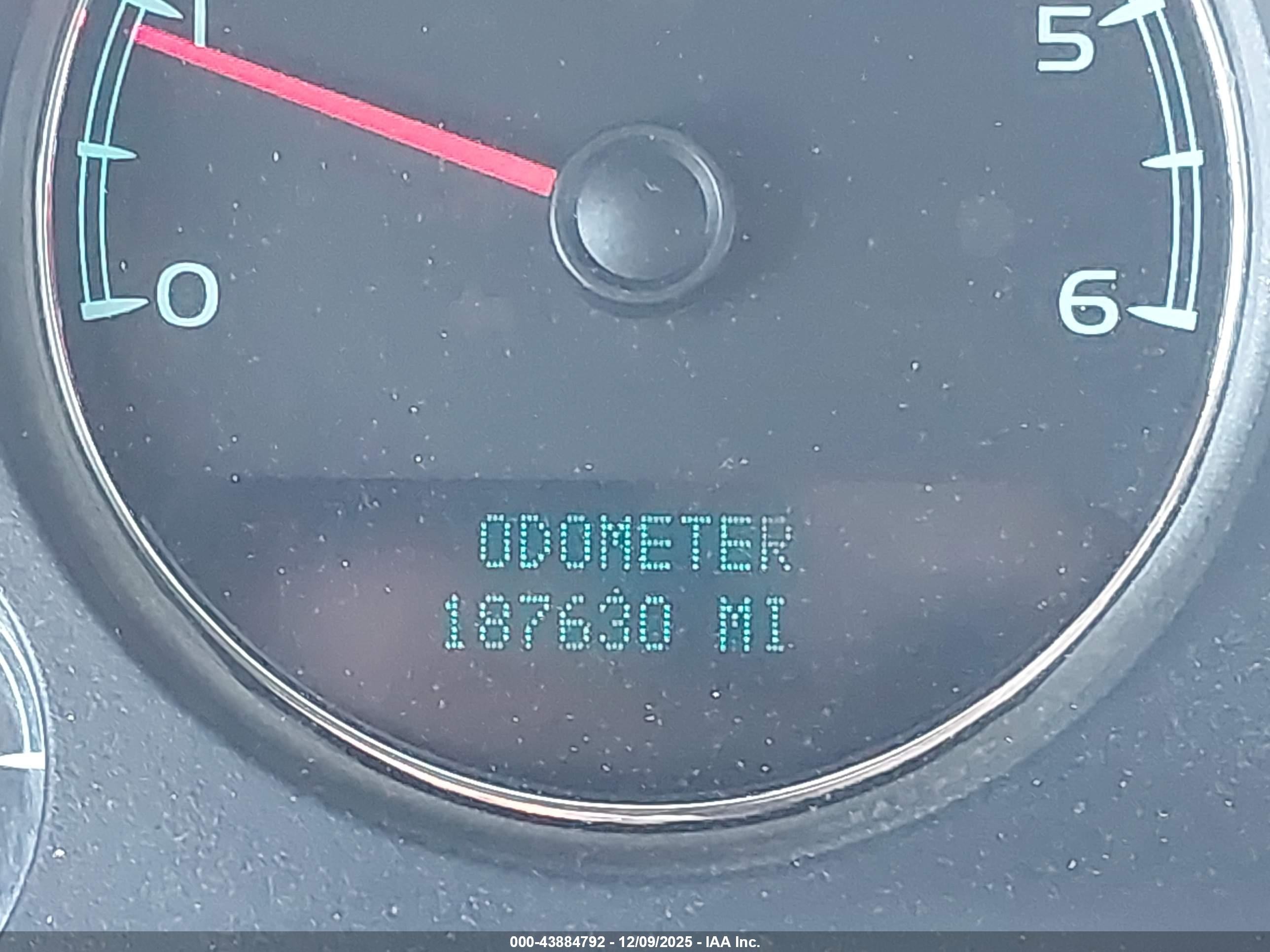 2007 Chevrolet Tahoe Lt Gray vin: 1GNFC13J87J264297