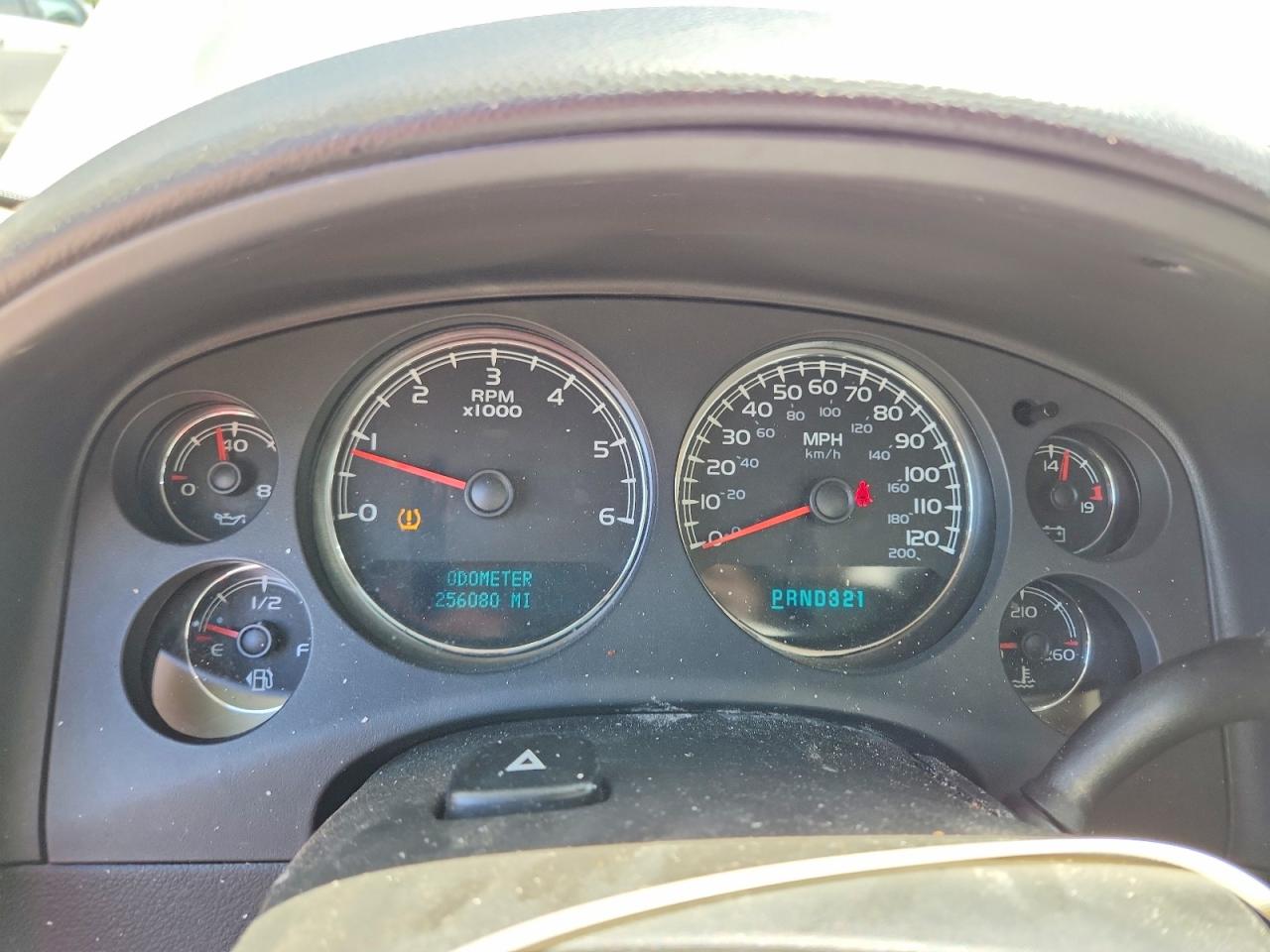 2007 Chevrolet Tahoe C1500 Beige vin: 1GNFC13J87R151130