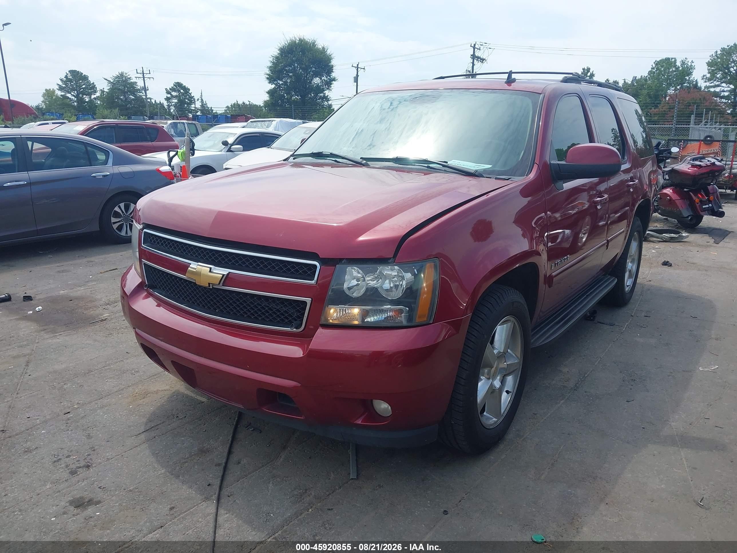 2007 Chevrolet Tahoe Lt Темно-бордовый vin: 1GNFC13J87R186041