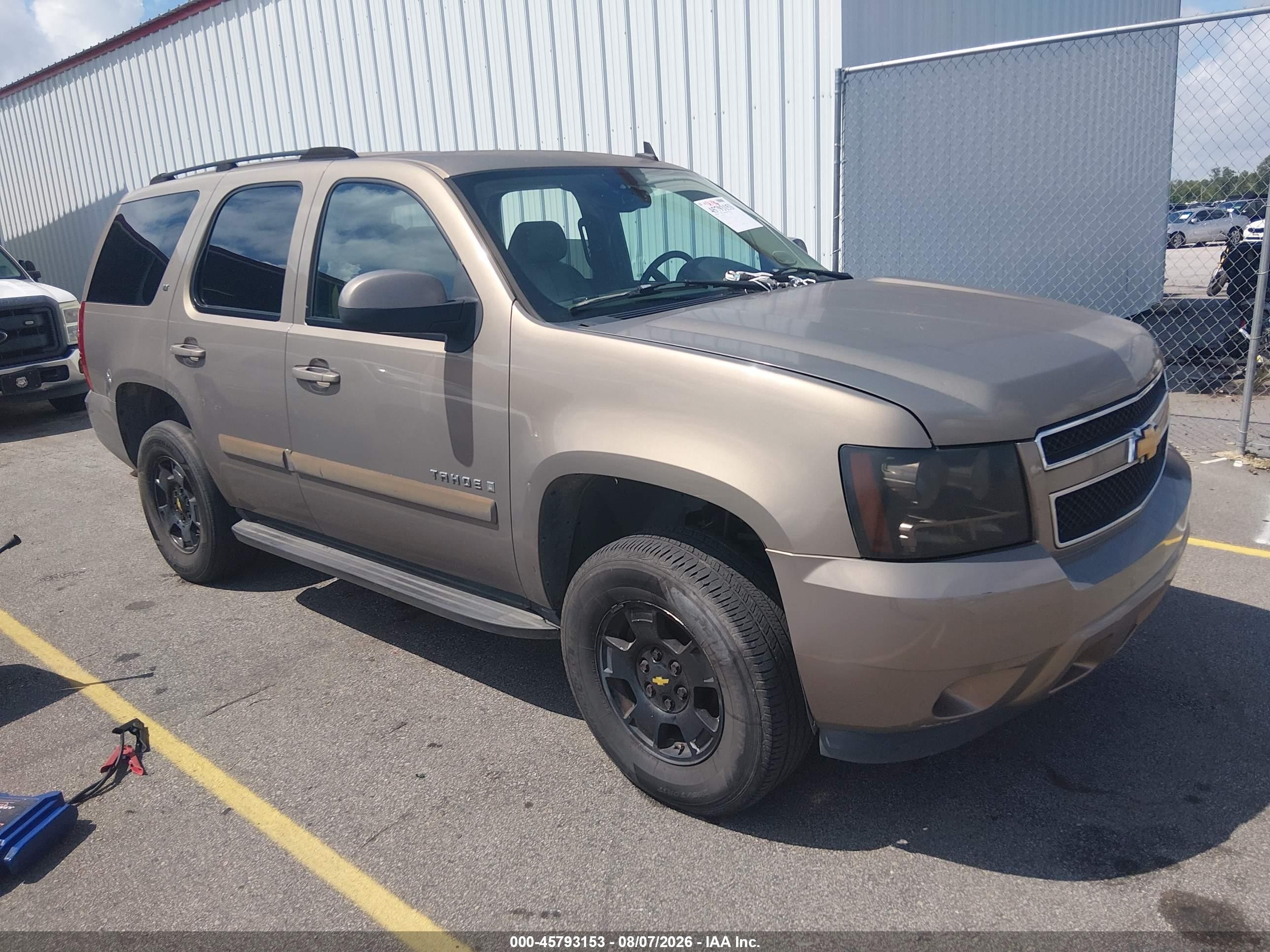 2007 Chevrolet Tahoe Lt Beige vin: 1GNFC13J87R211911