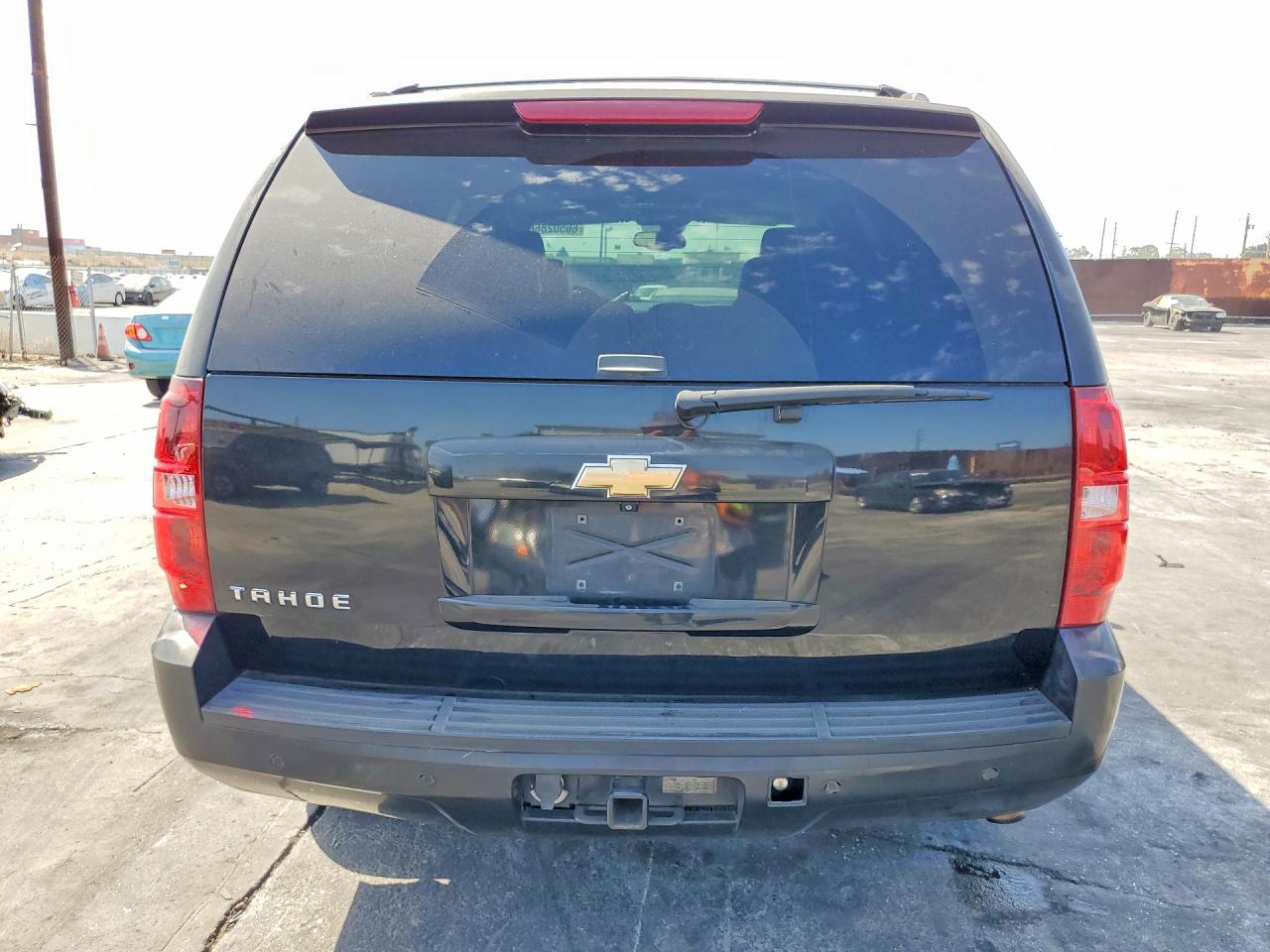 2007 Chevrolet Tahoe C1500 Черный vin: 1GNFC13J87R299732