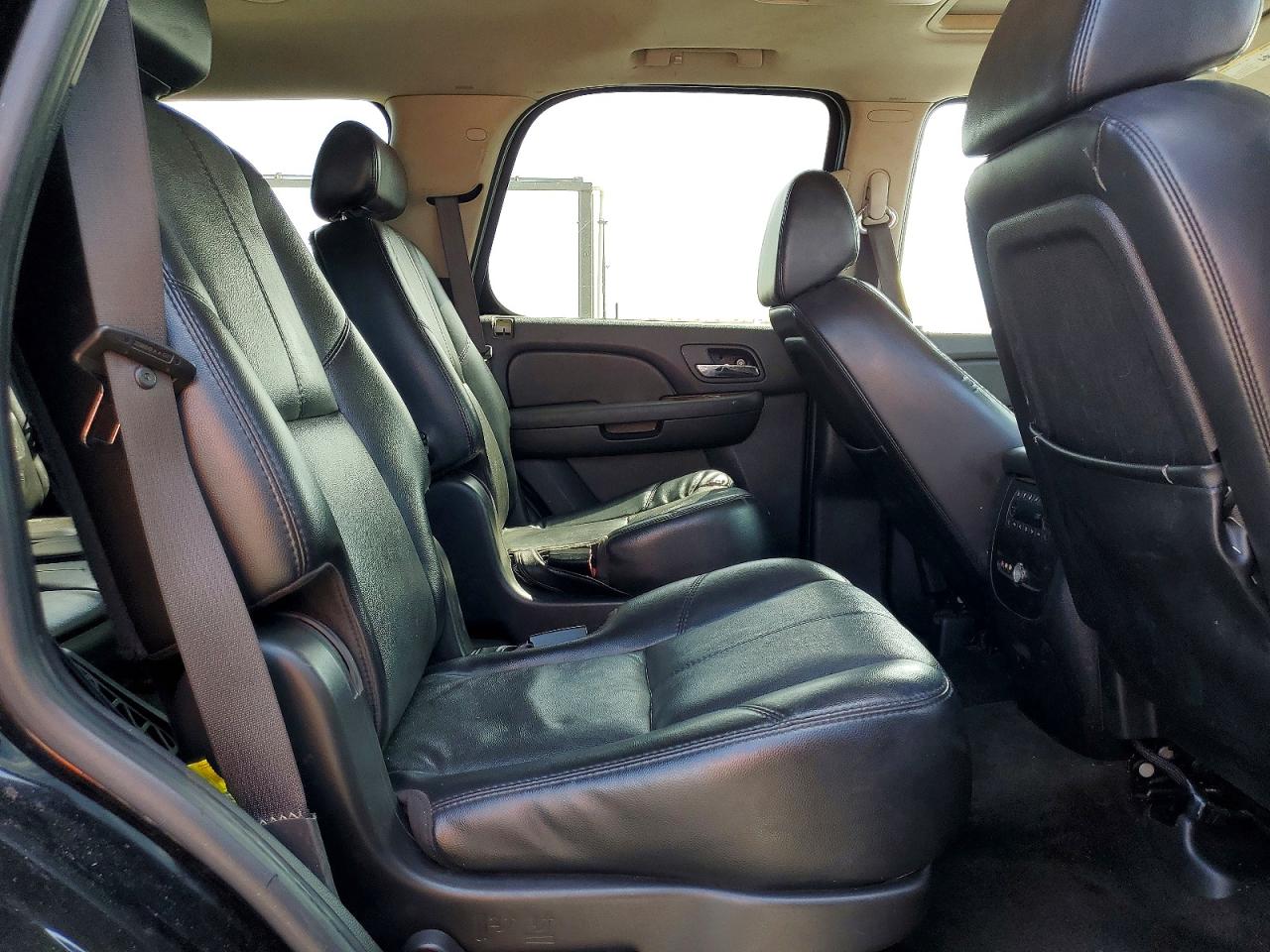 2007 Chevrolet Tahoe C1500 Черный vin: 1GNFC13J87R299732