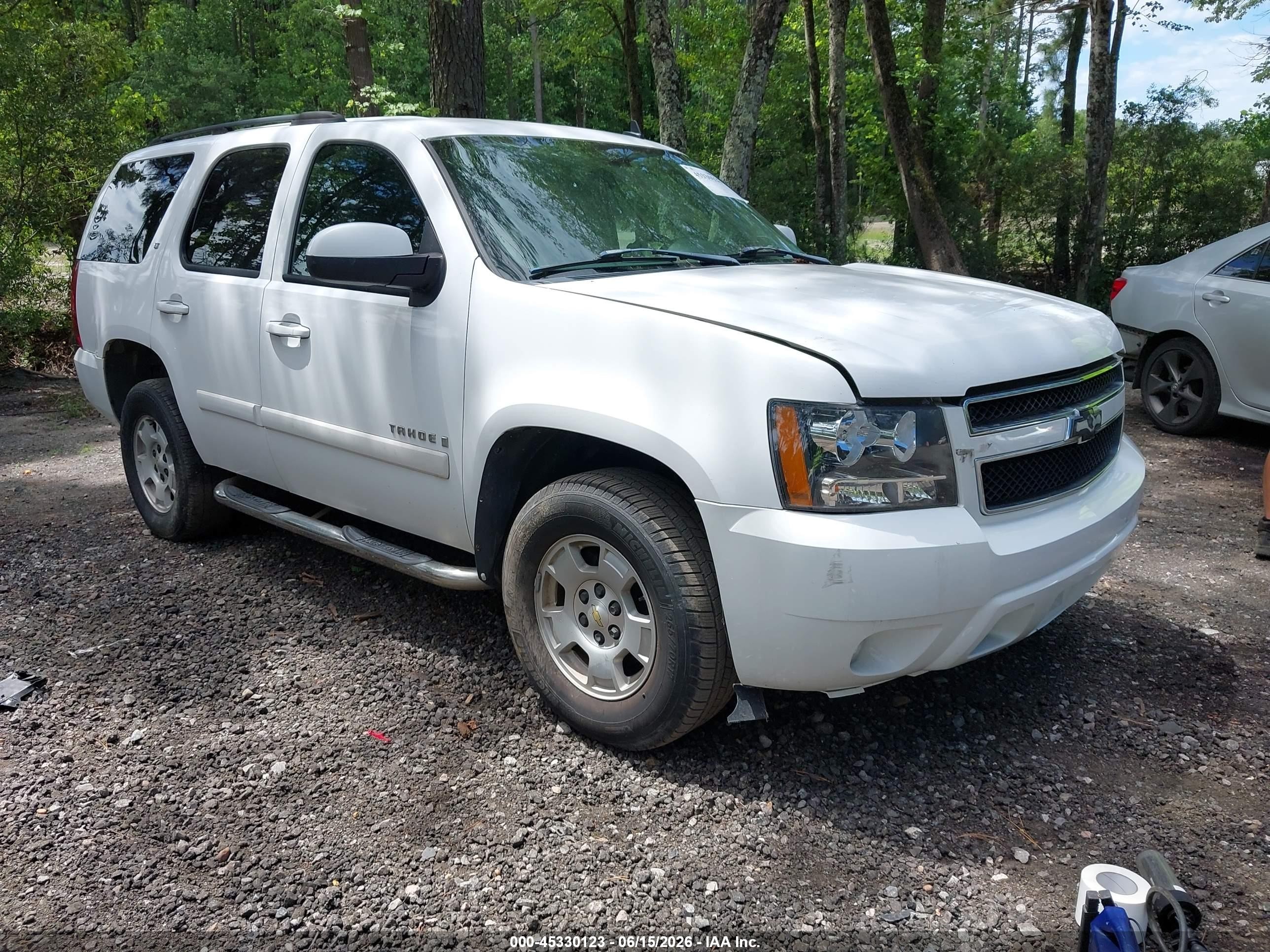 2007 Chevrolet Tahoe Lt White vin: 1GNFC13J97R178563
