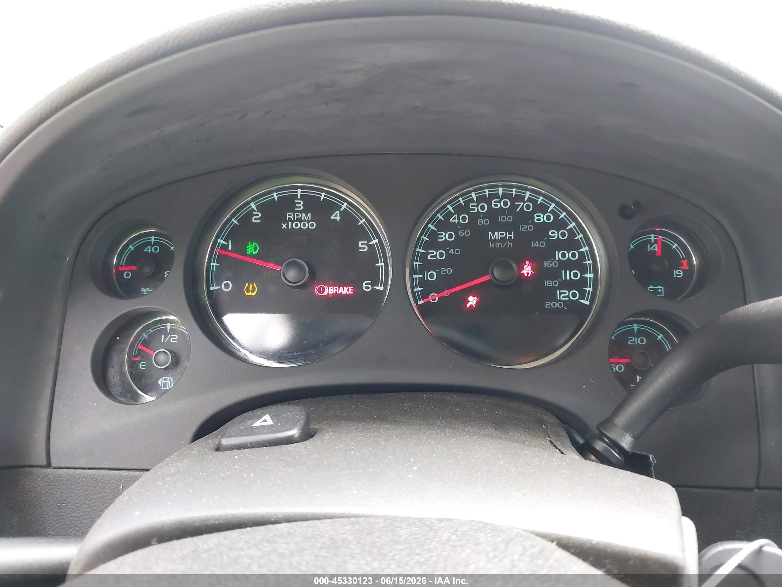 2007 Chevrolet Tahoe Lt Белый vin: 1GNFC13J97R178563