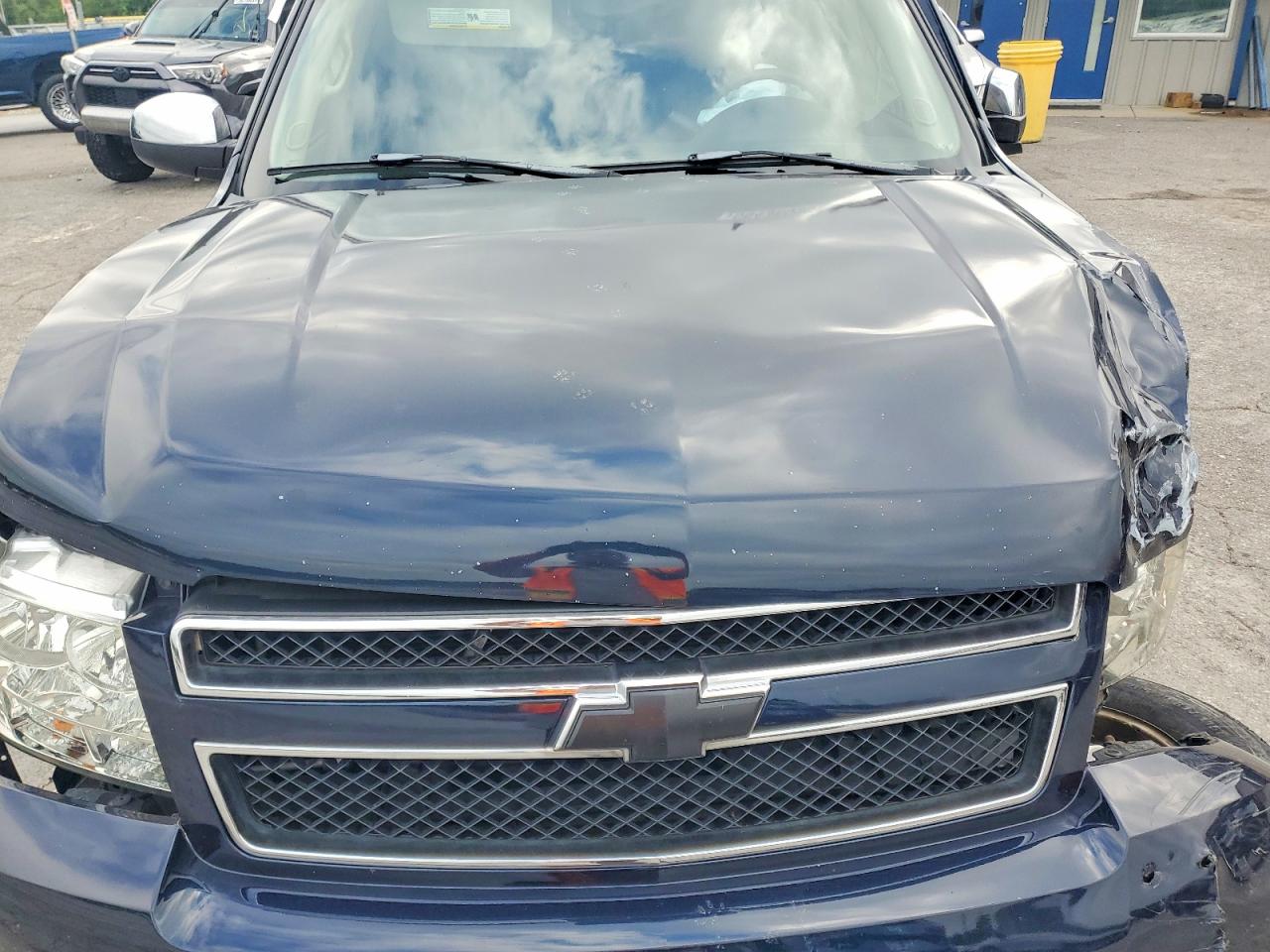2008 Chevrolet Tahoe C1500 Синий vin: 1GNFC13J98R166480