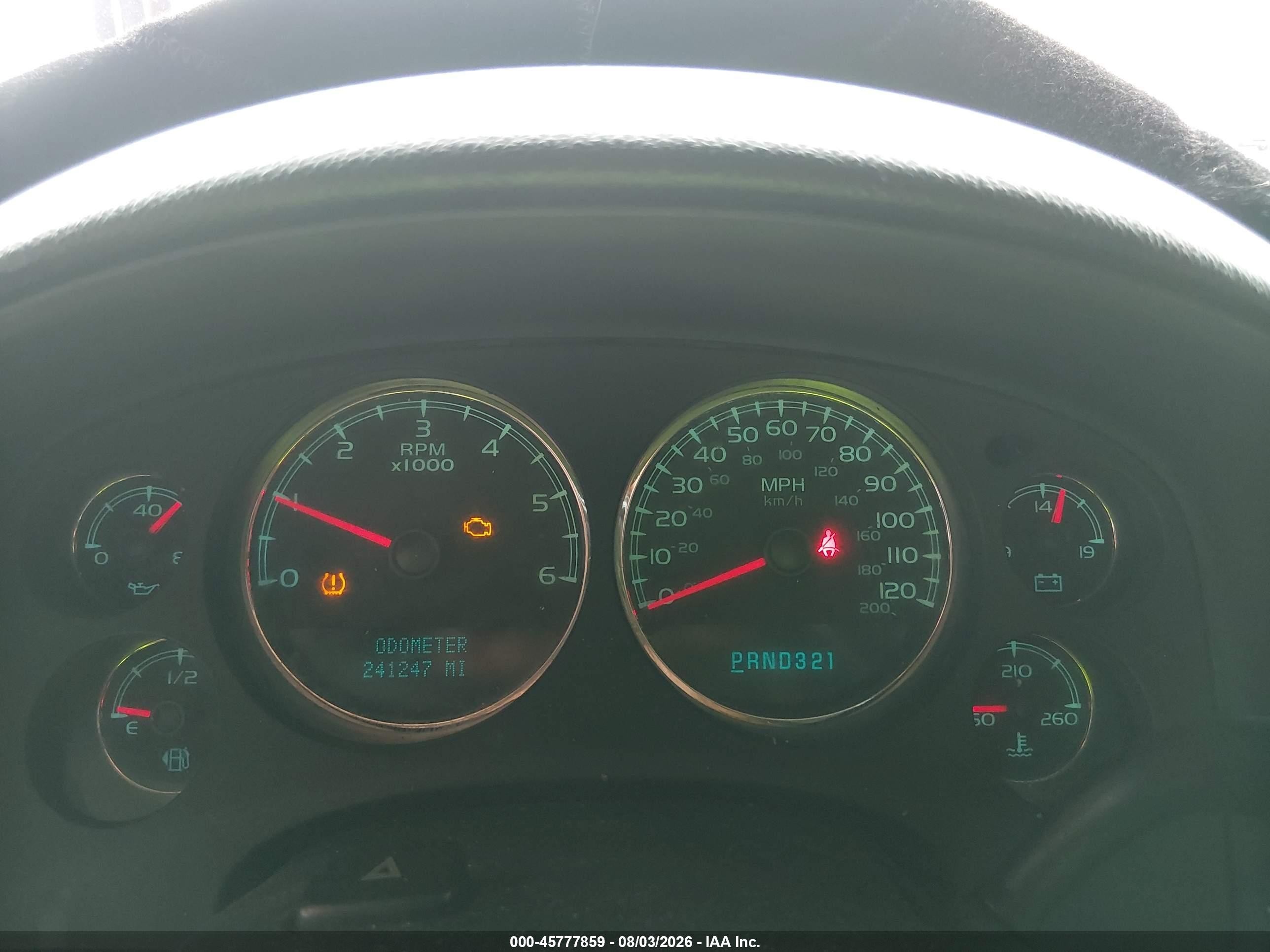 2008 Chevrolet Suburban 1500 Lt Черный vin: 1GNFC16008R211292