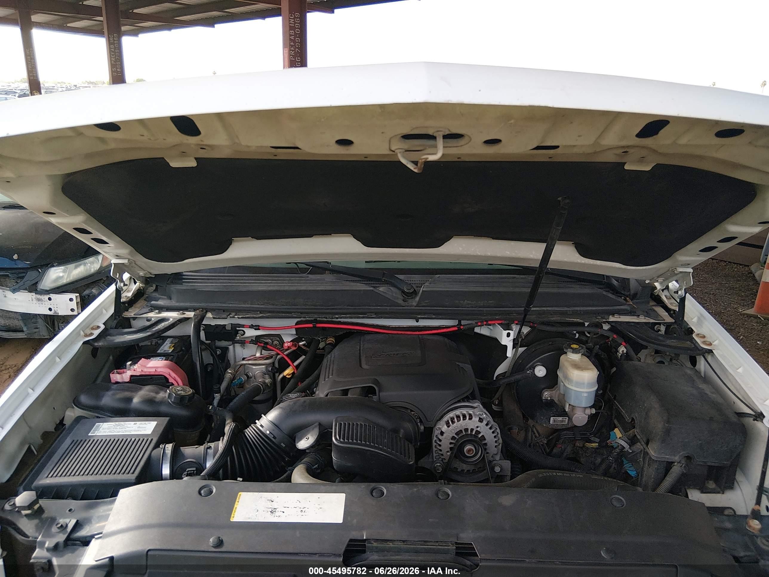 2008 Chevrolet Suburban 1500 Lt Белый vin: 1GNFC16008R238976