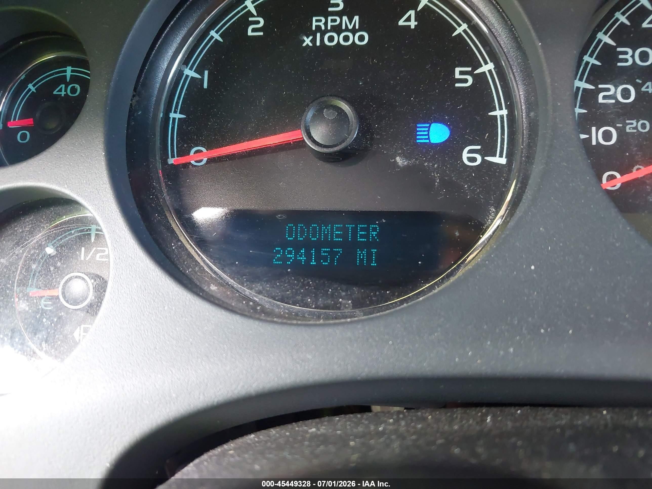 2008 Chevrolet Suburban 1500 Lt White vin: 1GNFC16018R152222