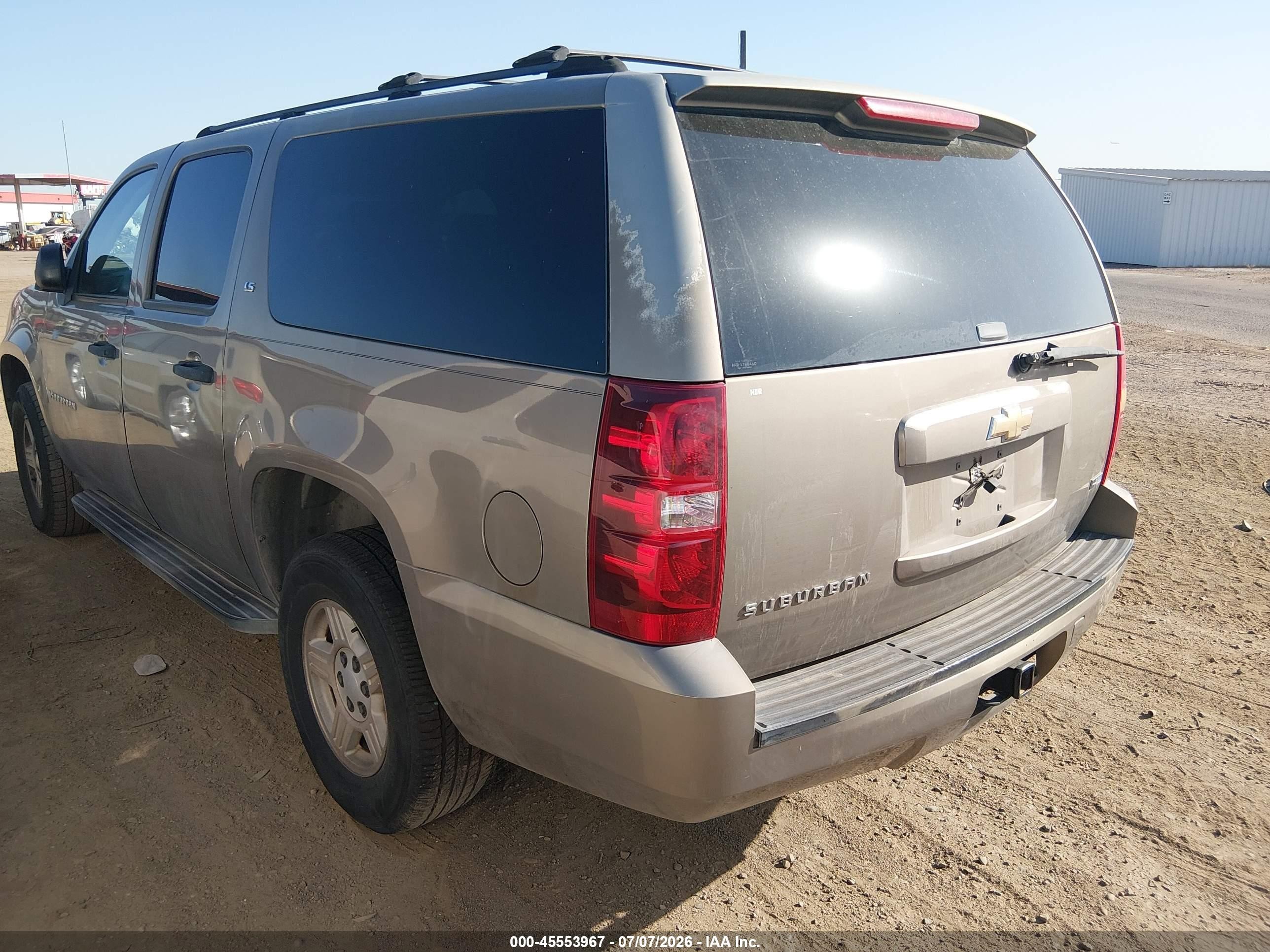 2007 Chevrolet Suburban Ls Tan vin: 1GNFC16027R212250