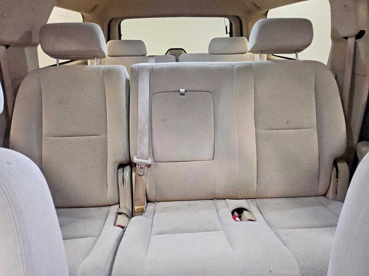 2007 Chevrolet Suburban C1500 Черный vin: 1GNFC16037R216971