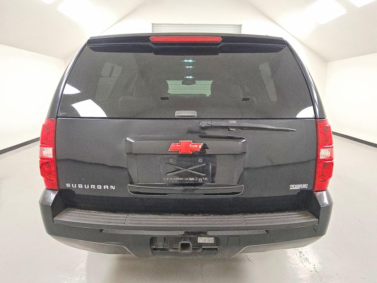 2007 Chevrolet Suburban C1500 Черный vin: 1GNFC16037R216971