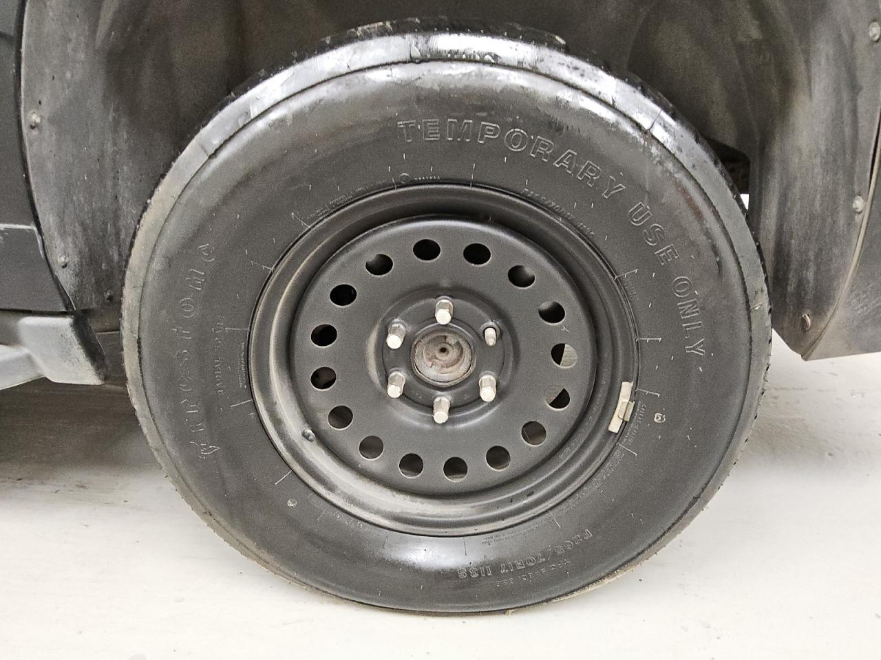 2007 Chevrolet Suburban C1500 Черный vin: 1GNFC16037R216971 Damage: Left Rear Wheel, Mismatched, Replacement Required