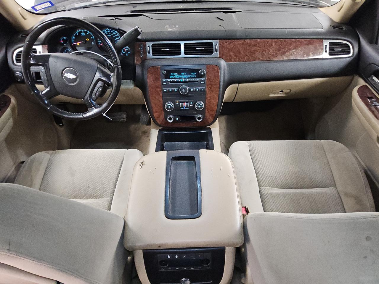 2007 Chevrolet Suburban C1500 Черный vin: 1GNFC16037R216971 Damage: Dash, Broken, Replacement Required