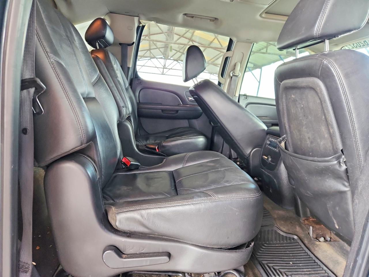 2008 Chevrolet Suburban C1500 Ls Blue vin: 1GNFC16038R153887