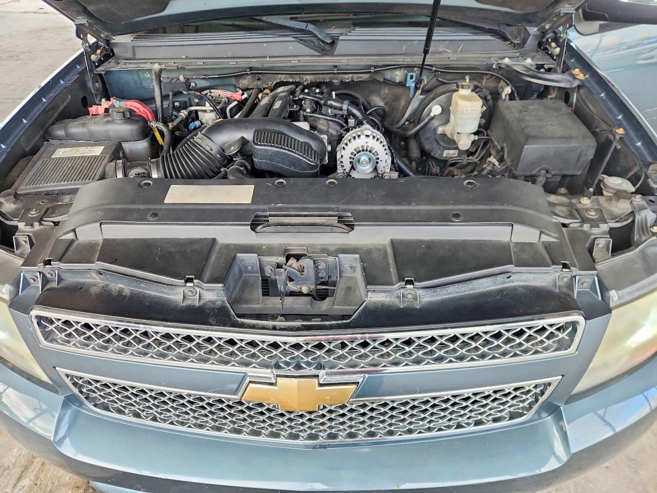 2008 Chevrolet Suburban C1500 Ls Blue vin: 1GNFC16038R153887