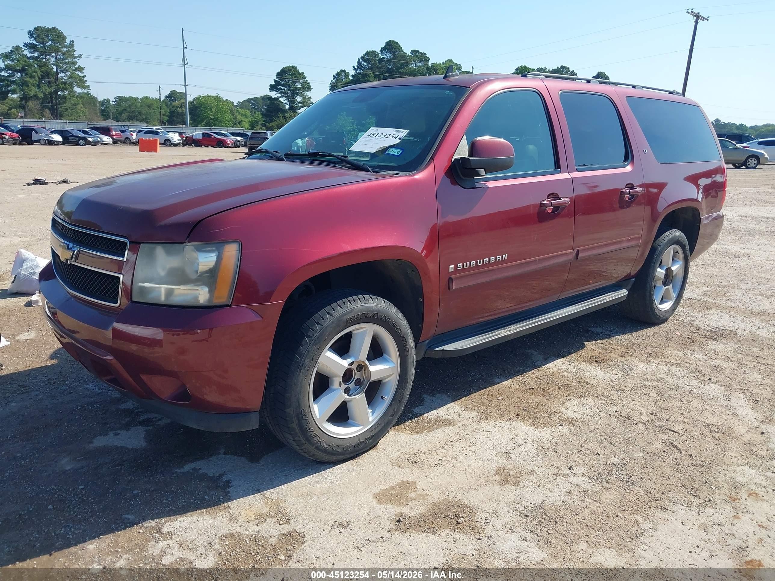 2008 Chevrolet Suburban 1500 Lt Burgundy vin: 1GNFC16038R173735