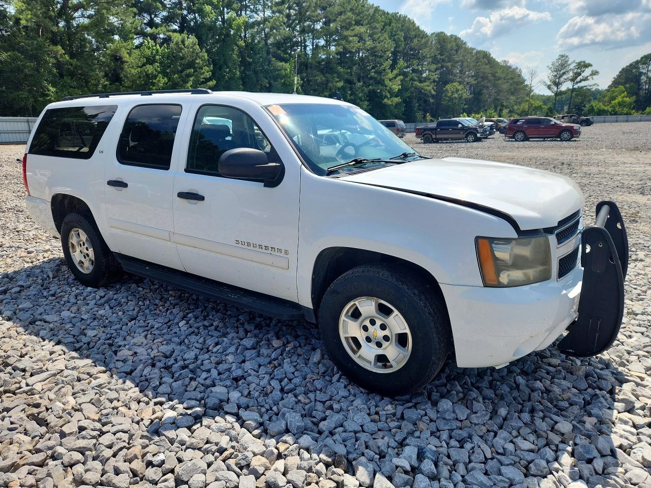 2009 Chevrolet Suburban C1500 Ls White vin: 1GNFC16049R182025